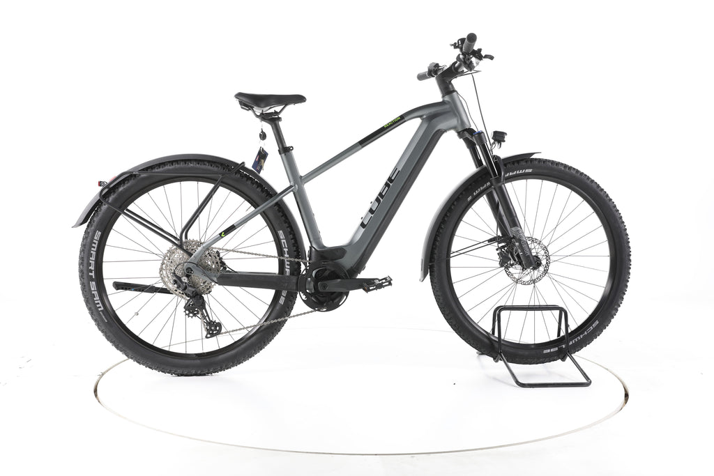 Cube Reaction Hybrid Pro Trekking E-Bike - Image 1
