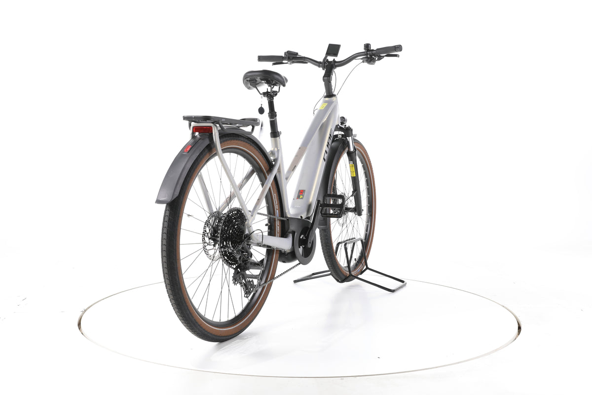 Cube Touring Hybrid Pro 625 Trekking E-Bike - Image 11