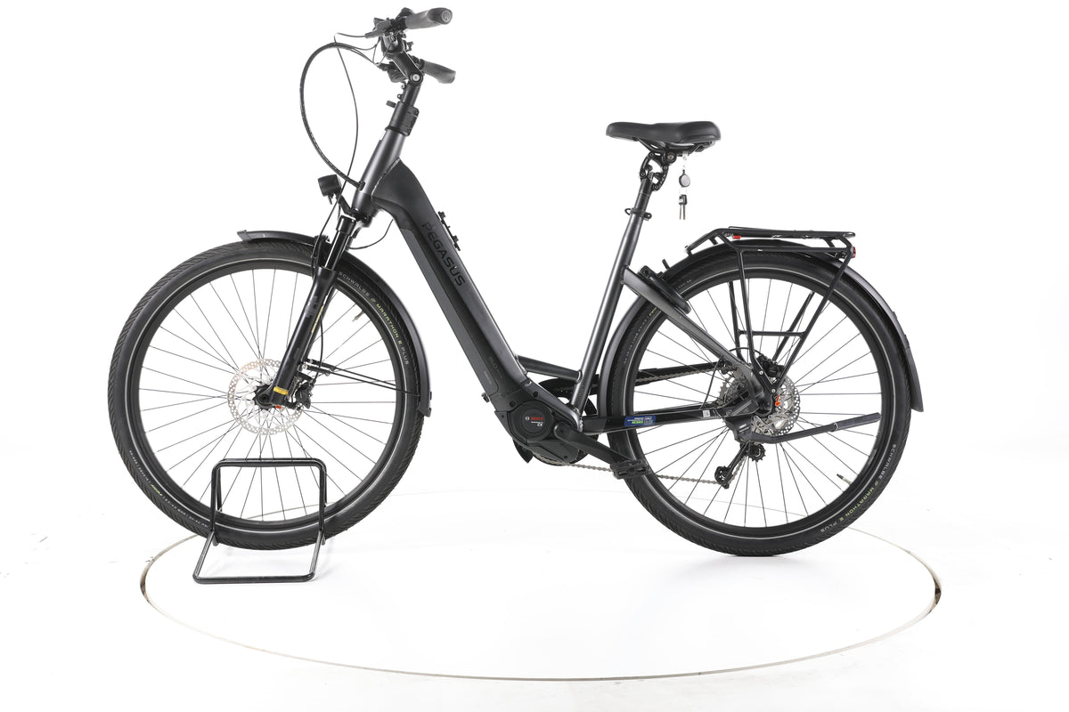 Pegasus Premio Evo 10 Trekking E-Bike Tiefeinsteiger - Image 7