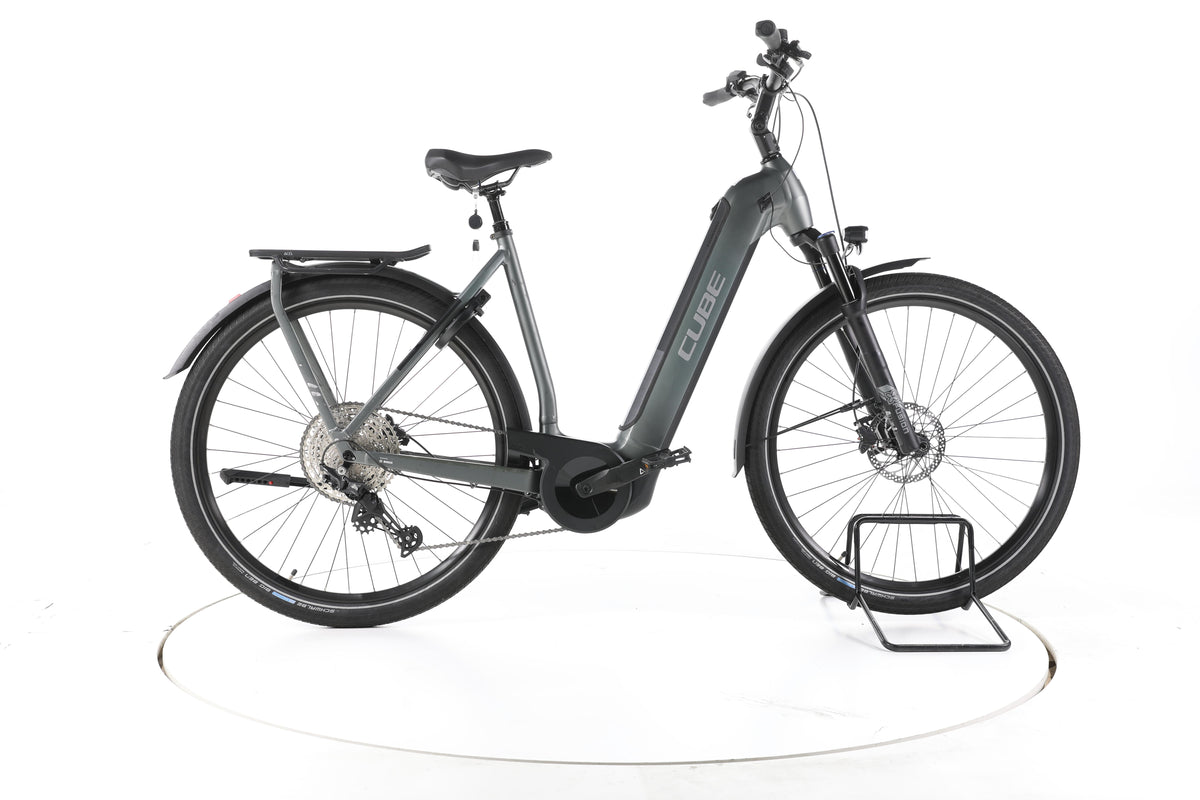 Cube Kathmandu Hybrid Pro 750 Trekking E-Bike Tiefeinsteiger - Image 1