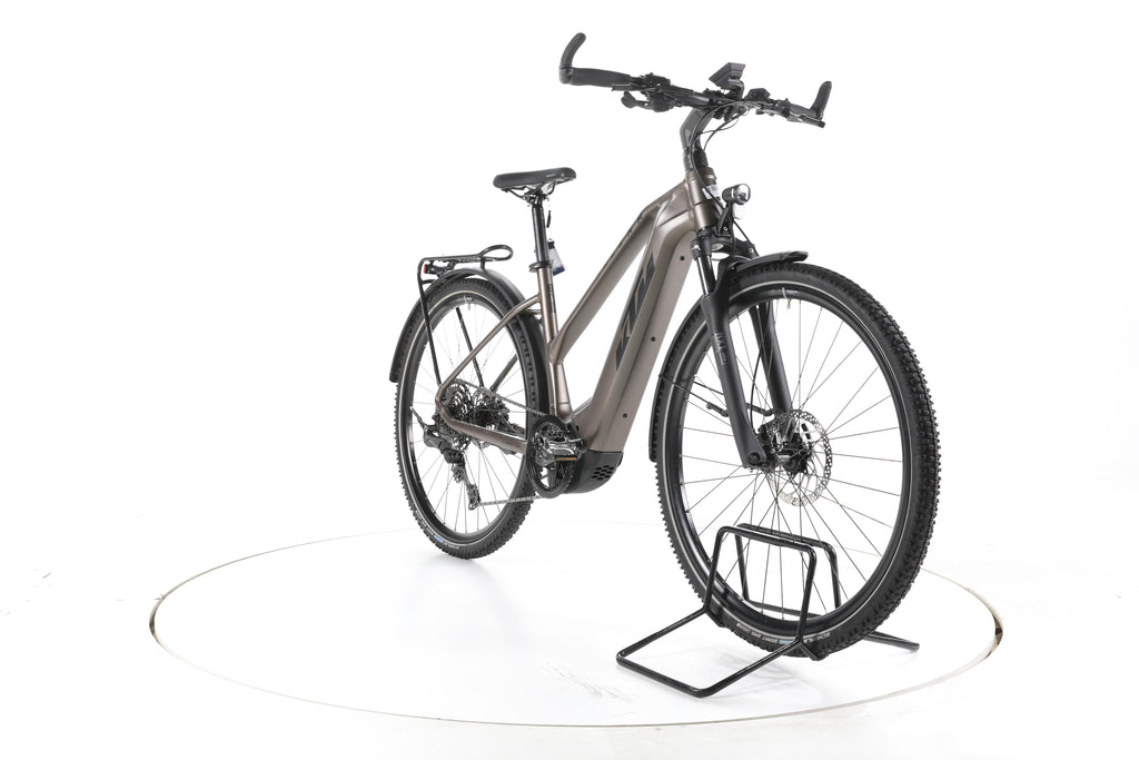 KTM Macina Cross LFC Trekking E-Bike 2024 - Image 3