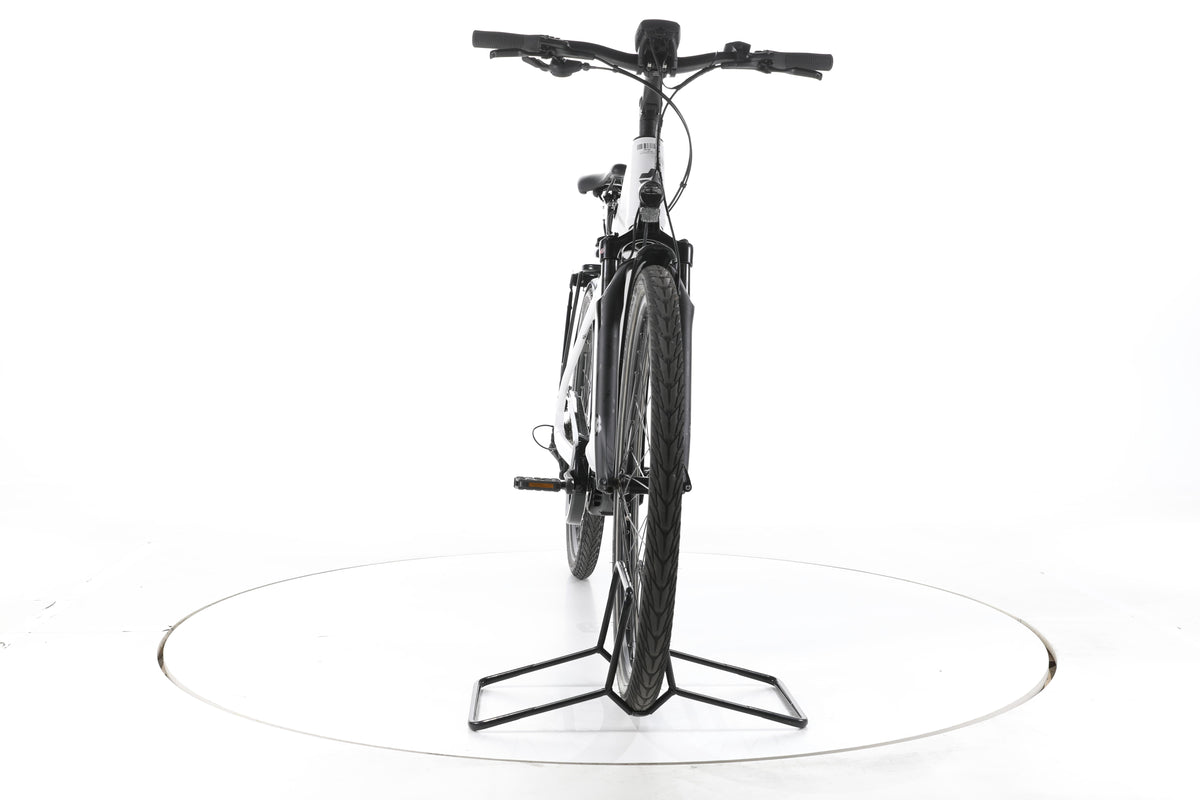 Carver Route E.520 Trekking E-Bike - Image 4