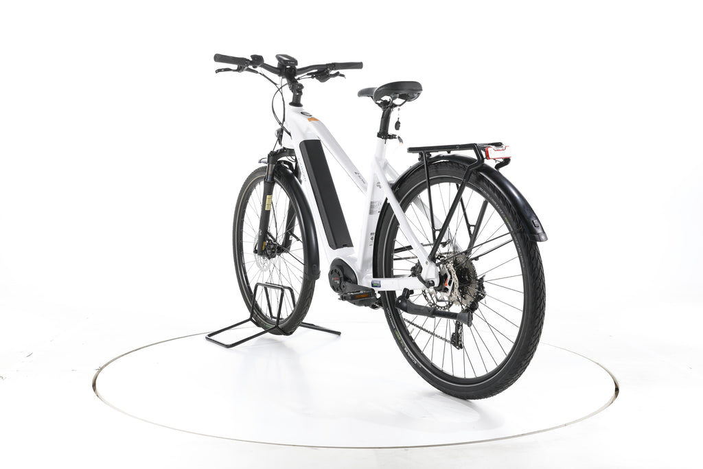 Carver Route E.520 Trekking E-Bike - Image 9