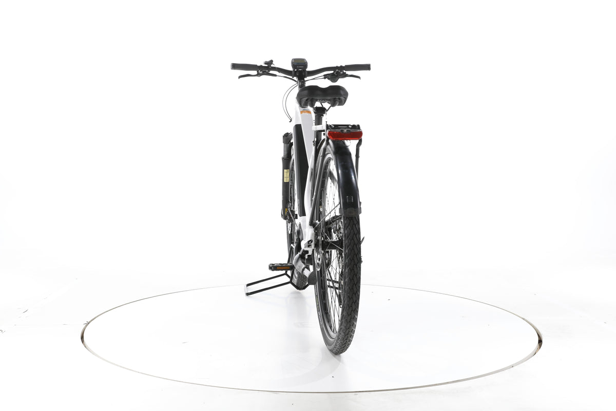 Carver Route E.510 Trekking E-Bike - Image 10