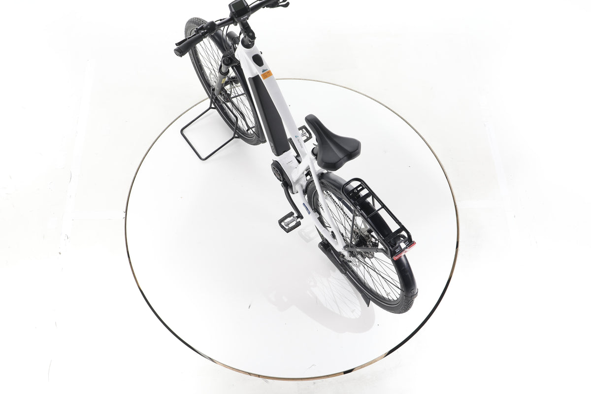 Carver Route E.510 Trekking E-Bike - Image 21