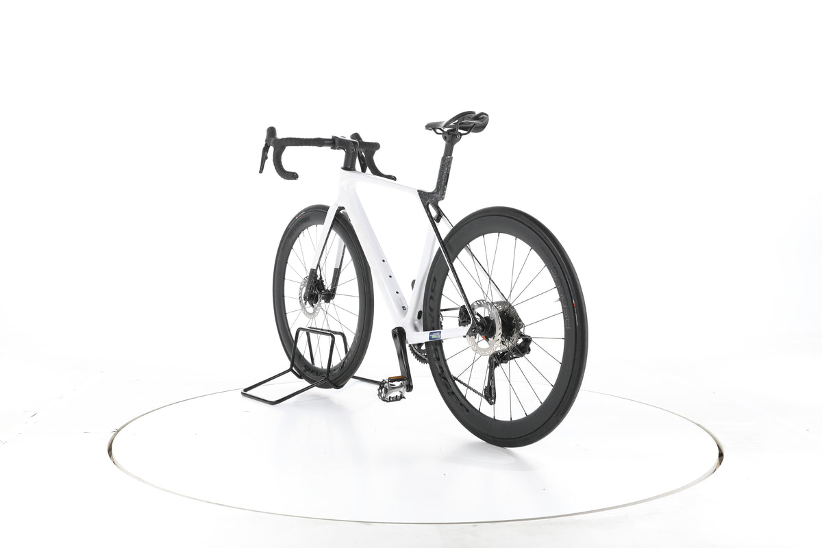Trek Madone SL 6 Gen 8 Rennrad Carbon 2026 - Image 9