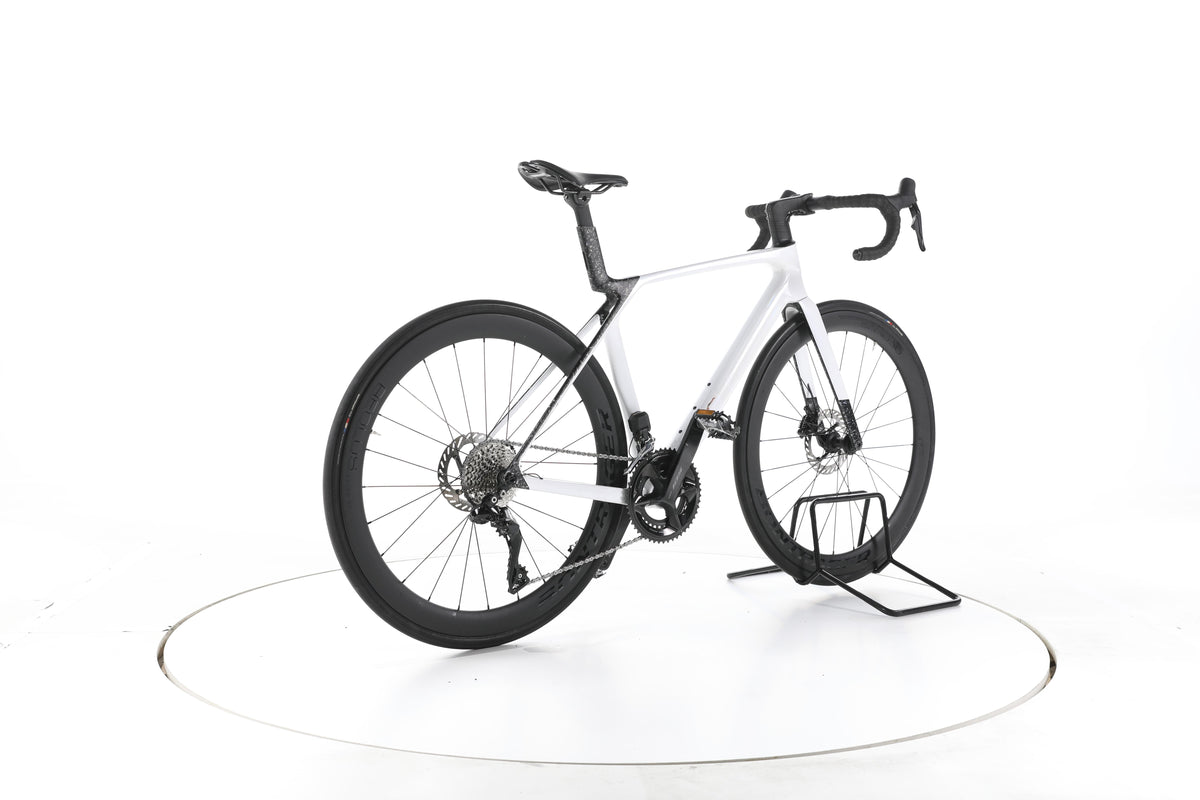 Trek Madone SL 6 Gen 8 Rennrad Carbon 2026 - Image 12