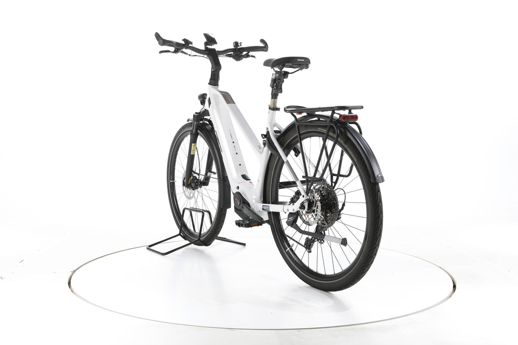 KTM Cento 10 Plus Trekking E-Bike 2024 - Image 9