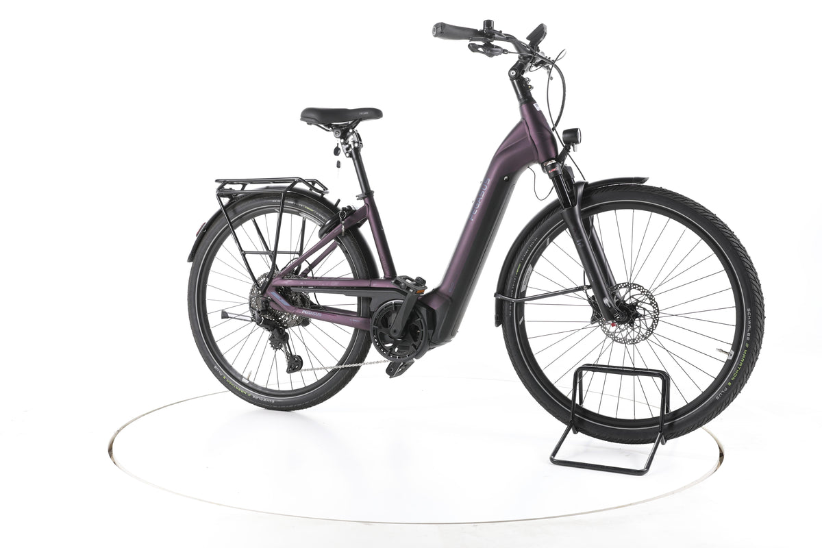 Pegasus Premio EVO 11 Lite Trekking E-Bike Tiefeinsteiger - Image 2