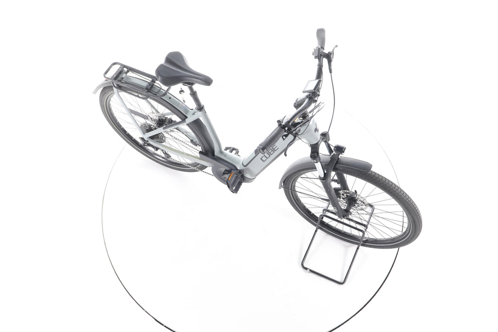 Cube Kathmandu Hybrid One Trekking E-Bike Tiefeinsteiger - Image 14