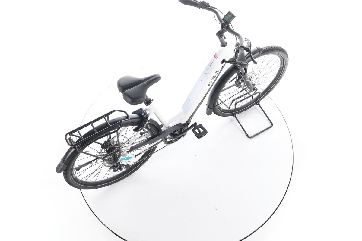 Pegasus Premio Evo 10 Lite Trekking E-Bike Tiefeinsteiger - Image 24