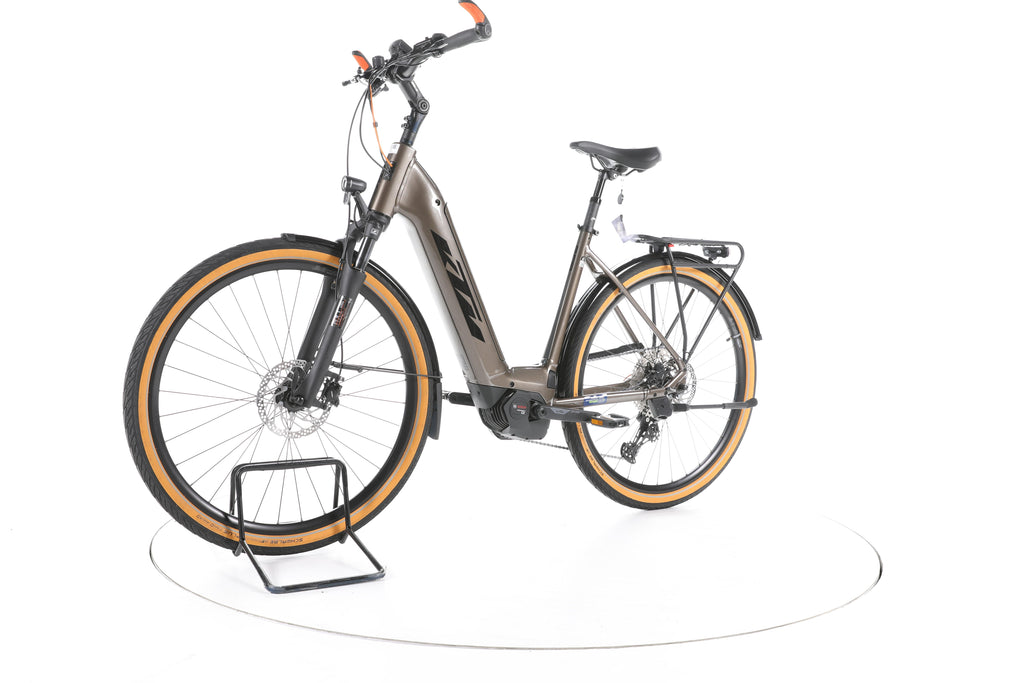 KTM Macina Ultimate Pro Trekking E-Bike Tiefeinsteiger - Image 6