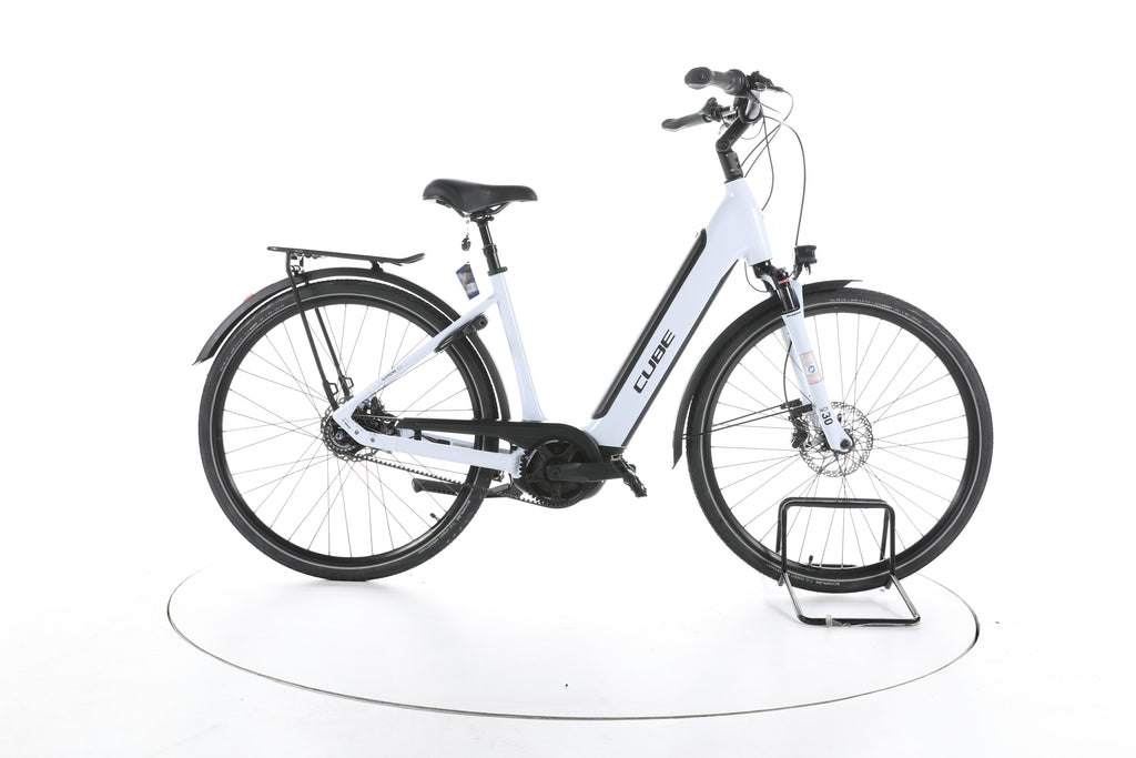 Cube Supreme RT Hybrid EXC City E-Bike Tiefeinsteiger - Image 1