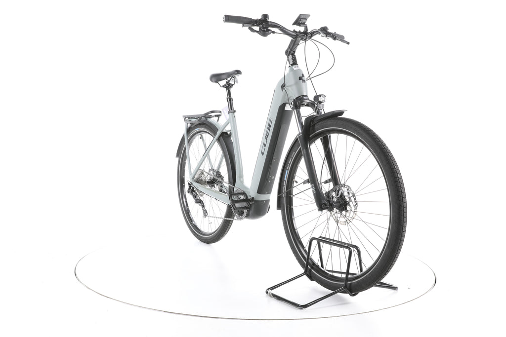 Cube Kathmandu Hybrid ONE Trekking E-Bike Tiefeinsteiger - Image 3