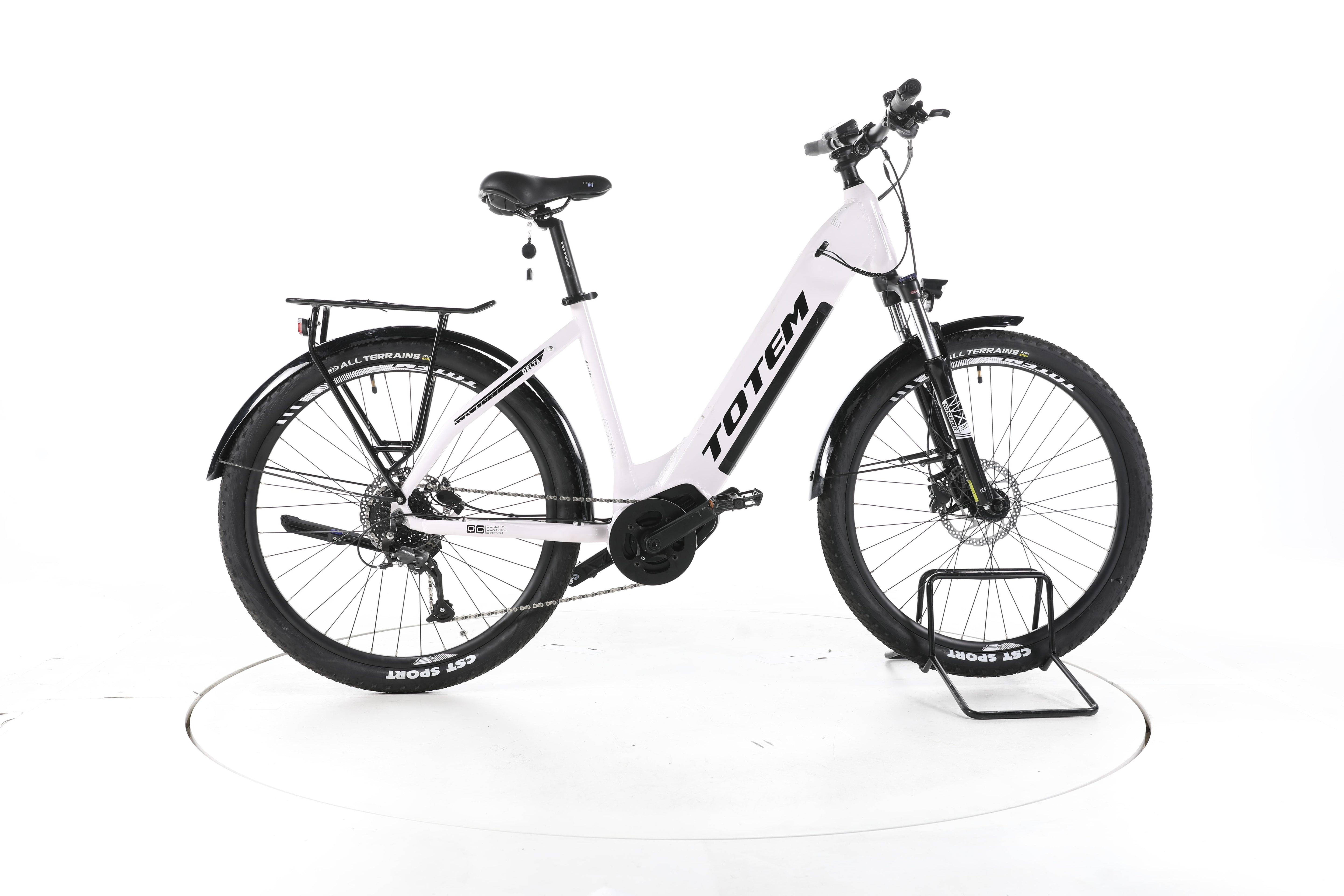 TOTEM Delta Trekking E-Bike Tiefeinsteiger - Image 1