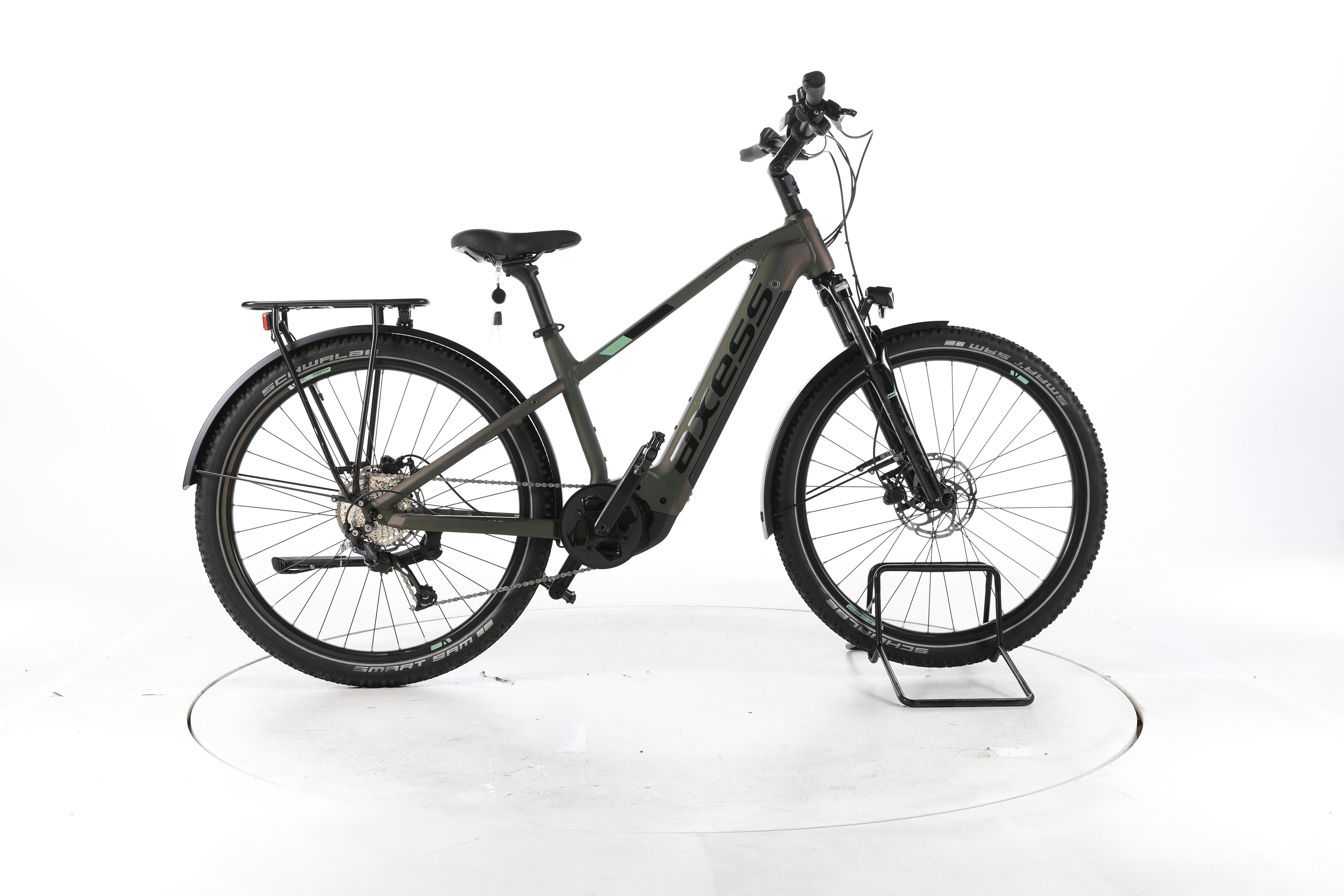 Axess Scree Trekking E-Bike - Image 1