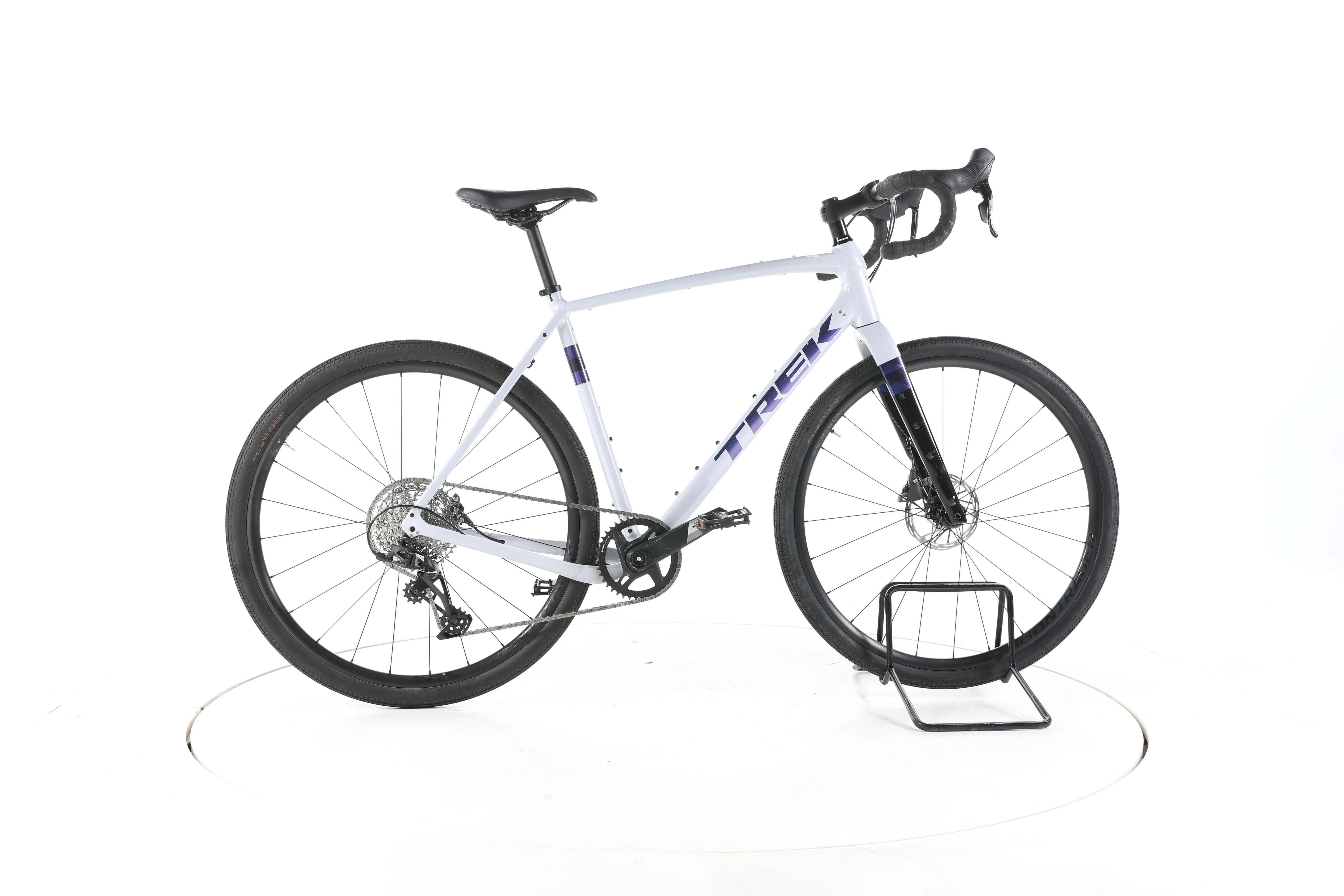 Trek Checkpoint ALR 5 - Image 1