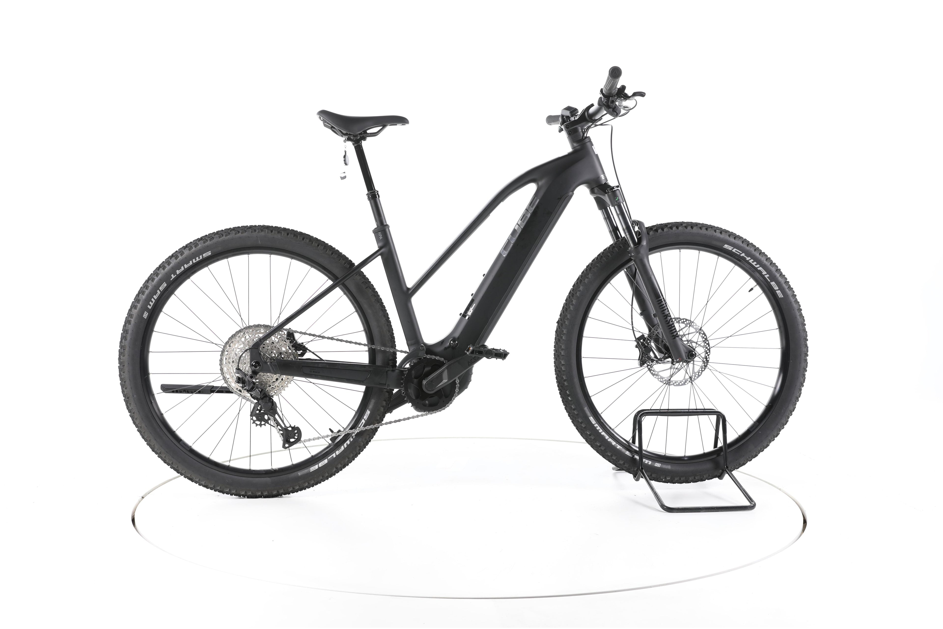 Cube Reaction Hybrid Race Trekking E-Bike 2025 - Image 1