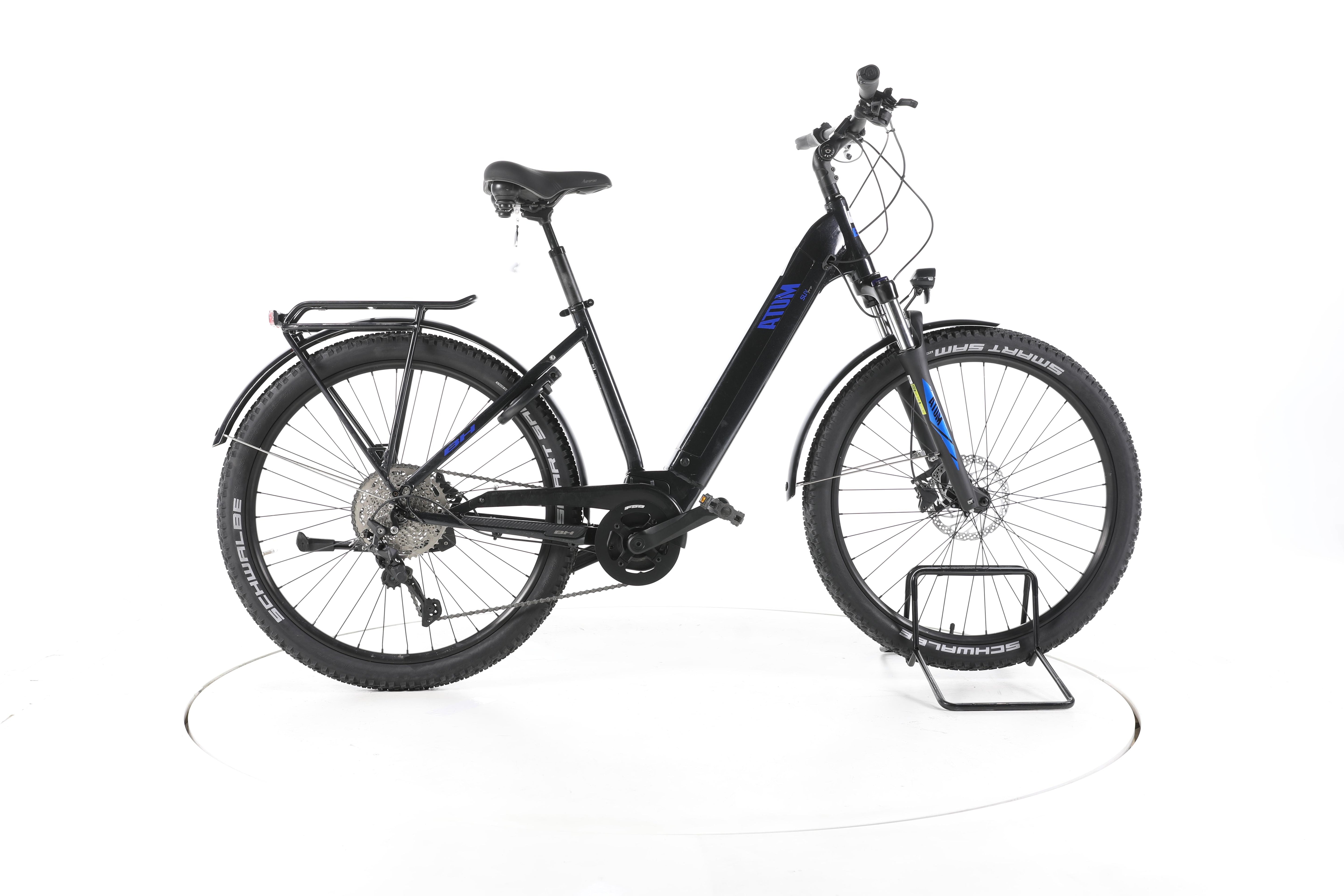 BH Bikes Atom SUV PRO Trekking E-Bike Tiefeinsteiger - Image 1
