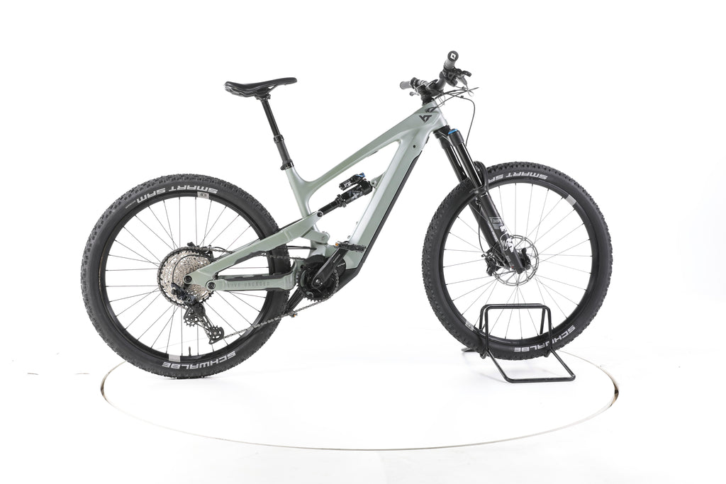 YT DECOY MX HX CORE 3 E-Bike Fully Carbon - Image 1