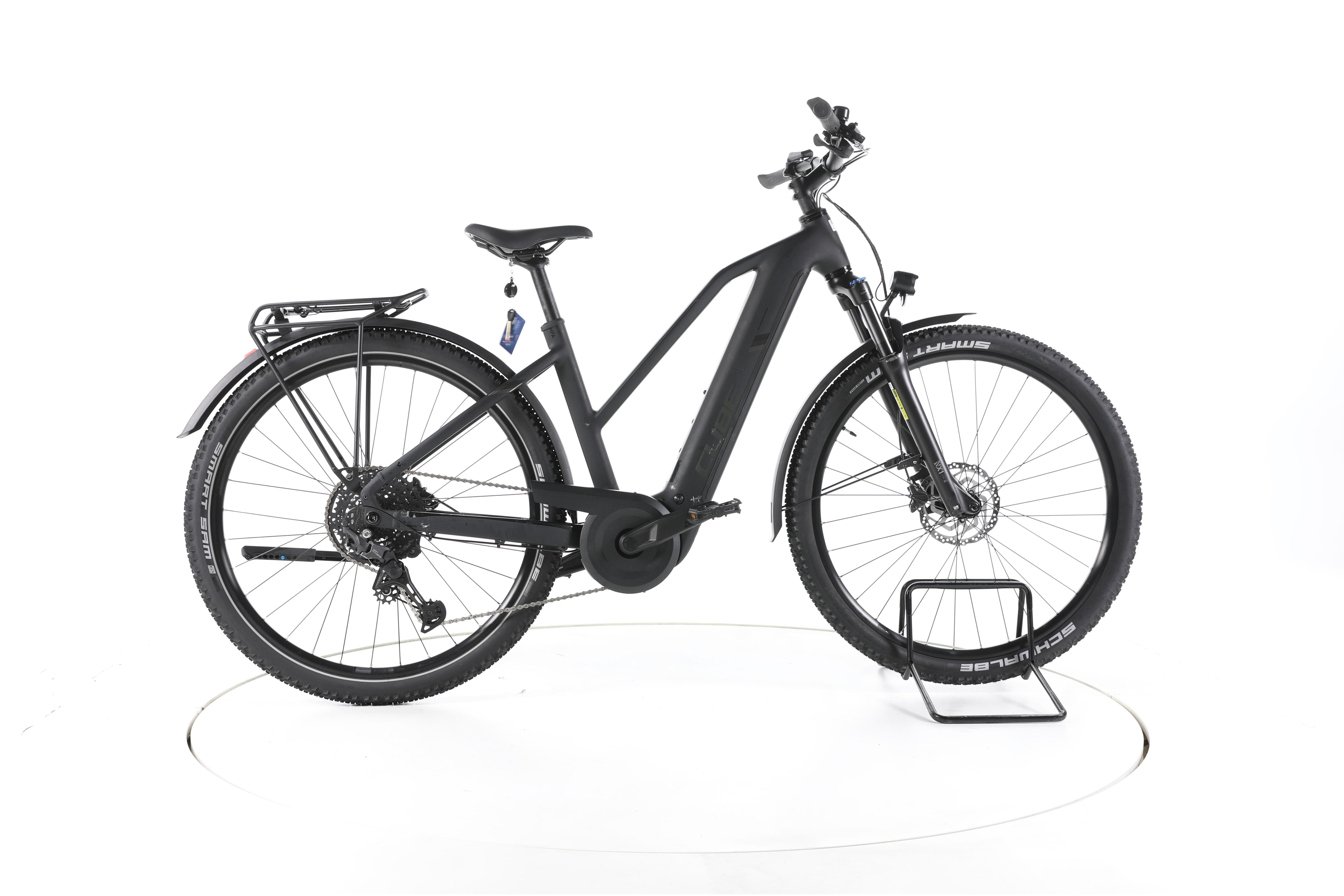 Cube Nuride Hybrid Pro Allroad Trekking E-Bike 2024 - Image 1