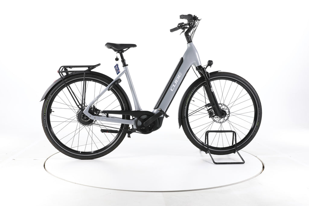 Cube Supreme Hybrid Deluxe SLX 625 City E-Bike Tiefeinsteiger 2025 - Image 1