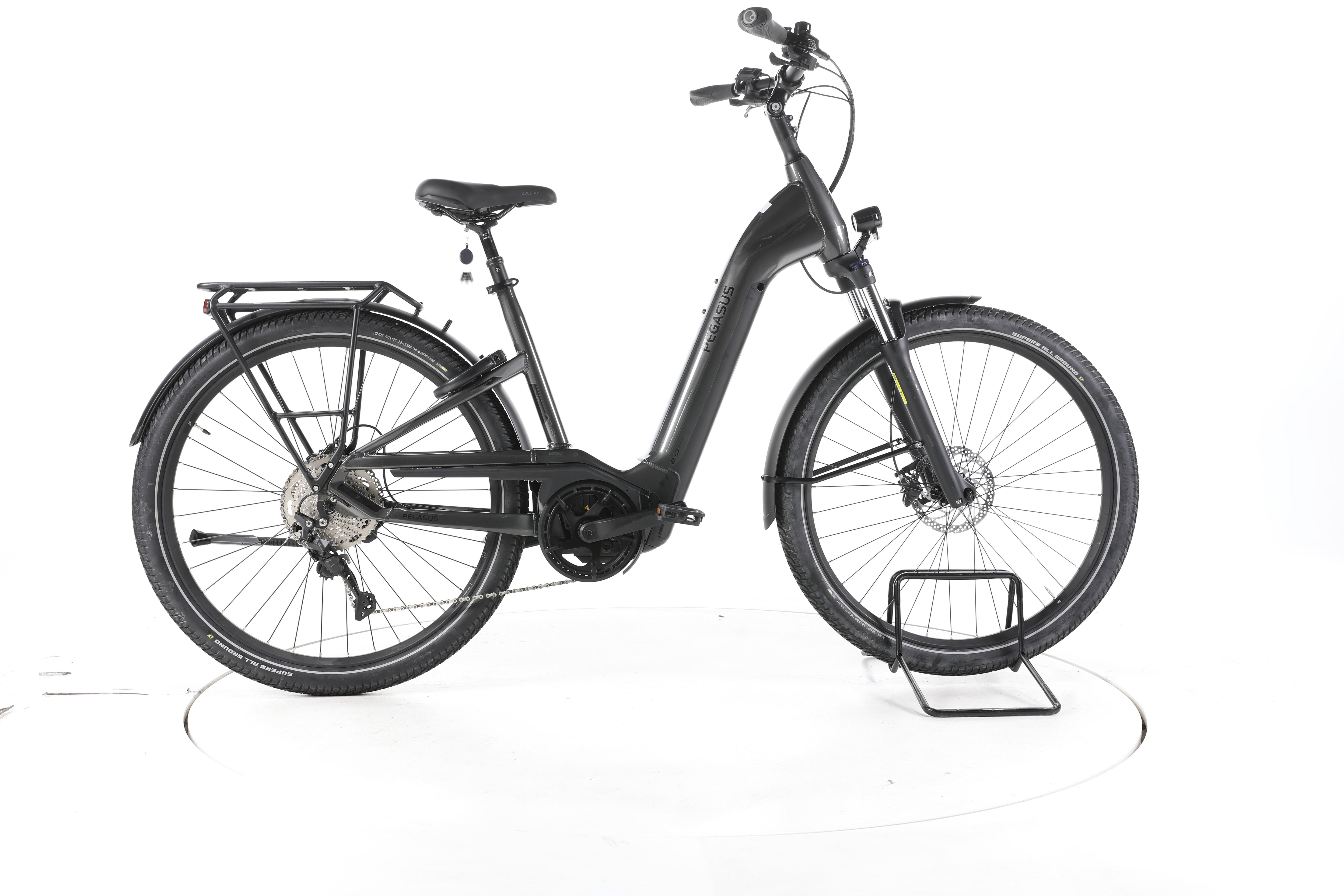 Pegasus Savino Evo 10D City E-Bike Tiefeinsteiger - Image 1