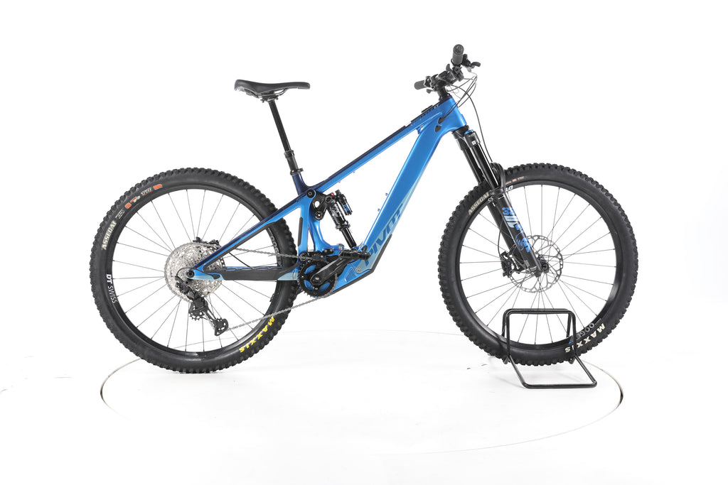 Pivot Cycles Shuttle LT Fully E-Bike Carbon - Image 1