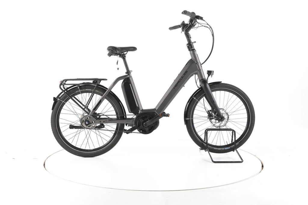 Hercules Futura Compact F5 Kompakt E-Bike Tiefeinsteiger - Image 1
