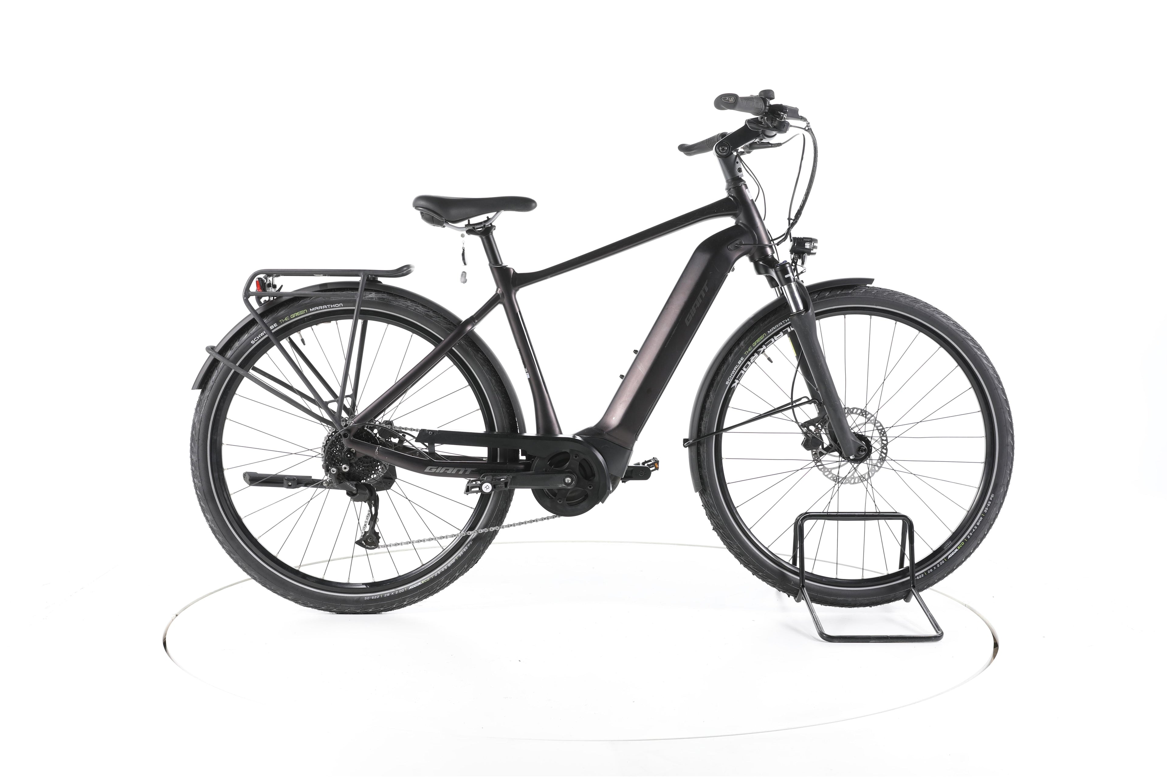 Giant DailyTour E+ 3 GTS Trekking E-Bike - Image 1