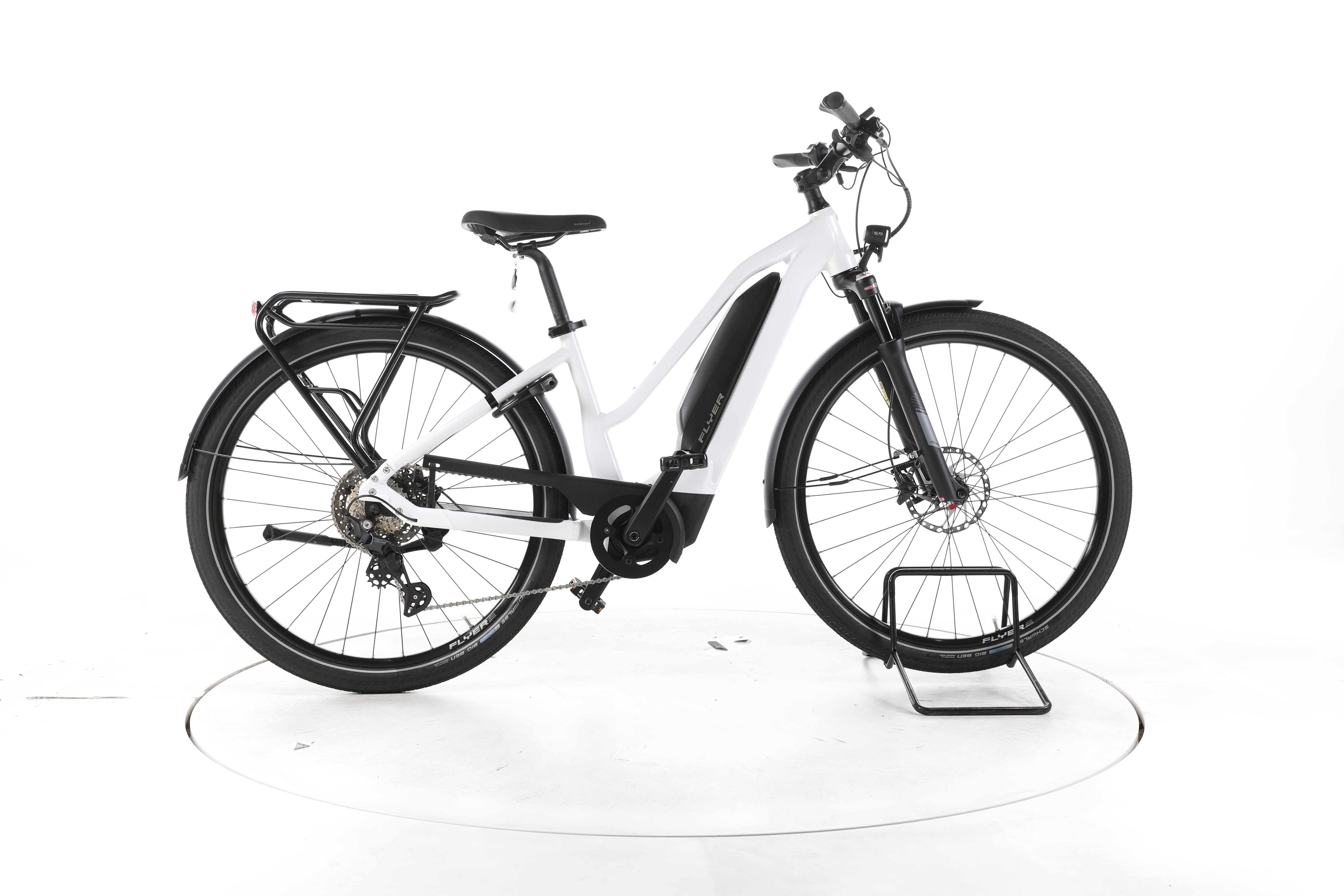 FLYER Upstreet5 7.10 Trekking E-Bike Tiefeinsteiger - Image 1