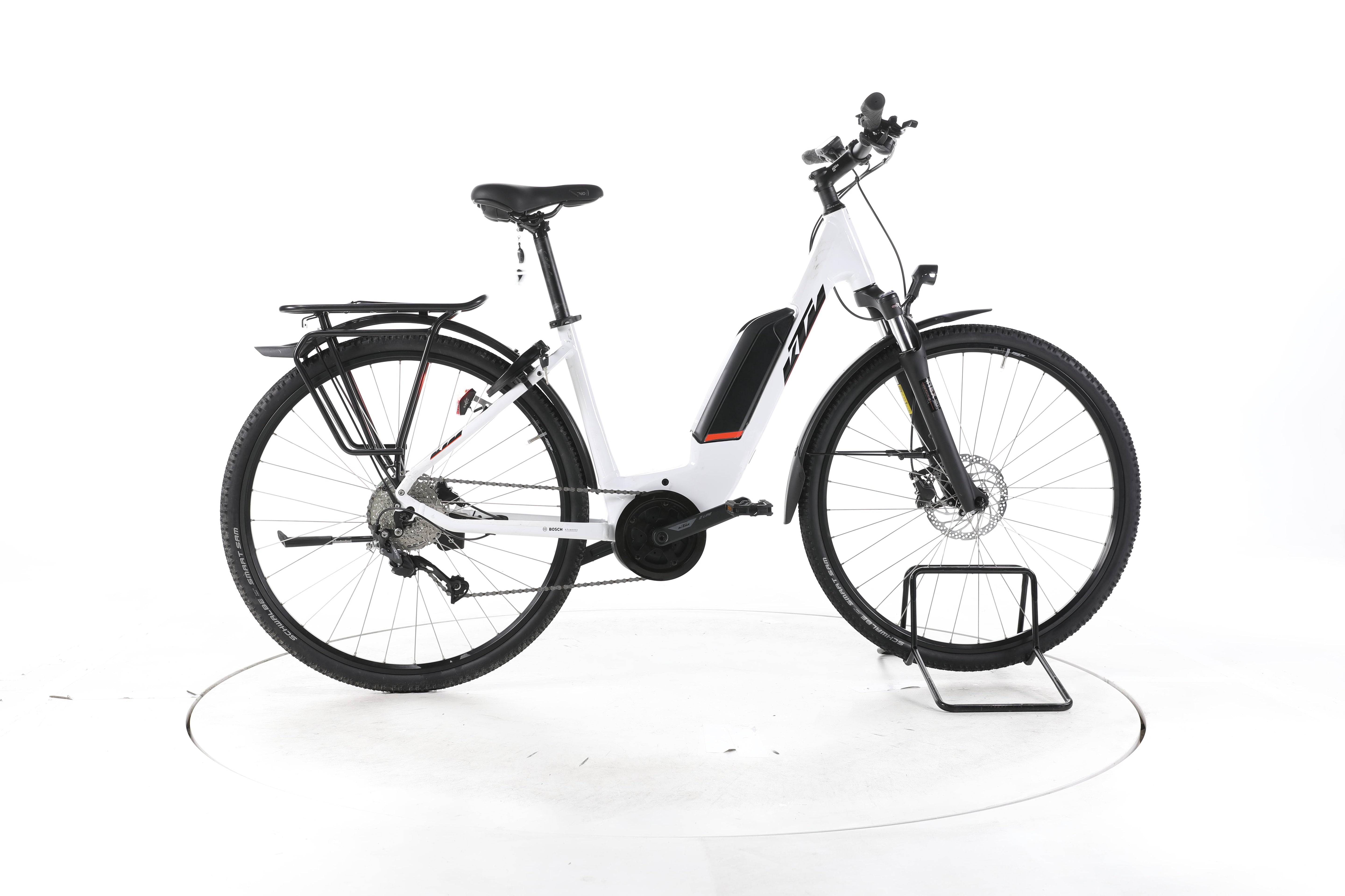 KTM Macina Cross P510 Street Trekking E-Bike Tiefeinsteiger - Image 1