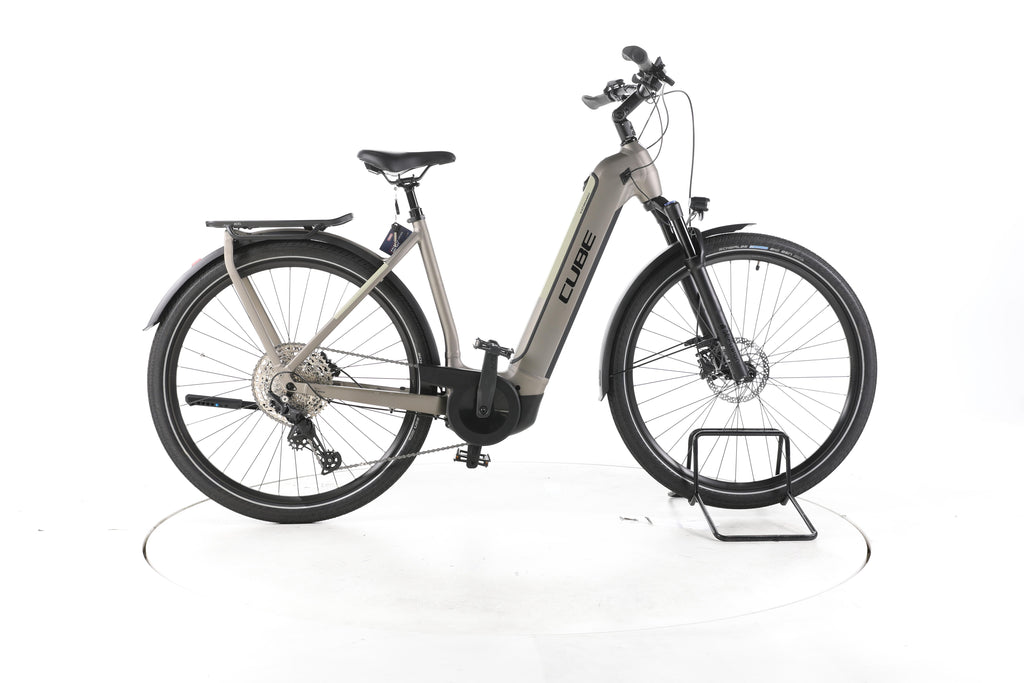 Cube Kathmandu Hybrid Pro Trekking E-Bike Tiefeinsteiger - Image 1