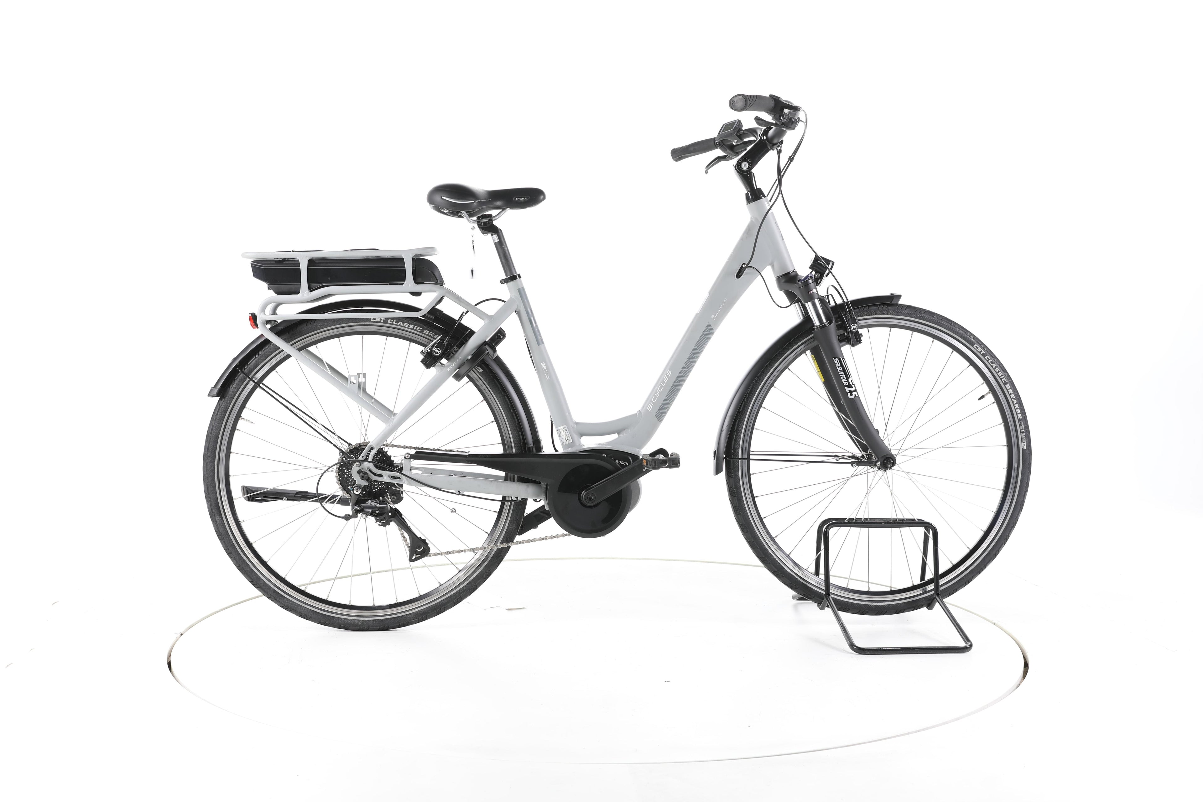 Bicycles Porto E-800 LTD Trekking E-Bike Tiefeinsteiger - Image 1