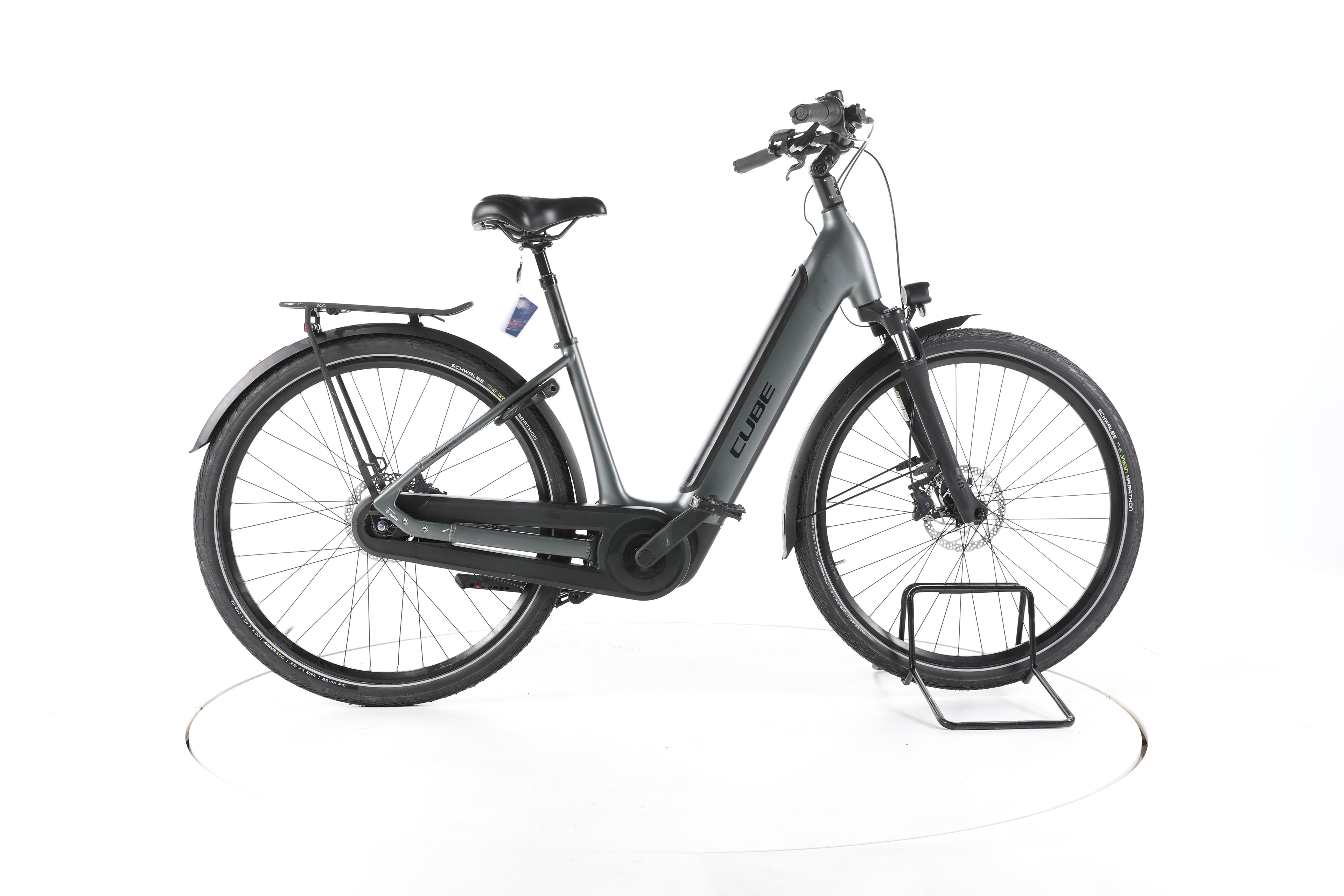 Cube Supreme Hybrid Pro City E-Bike Tiefeinsteiger 2024 - Image 1