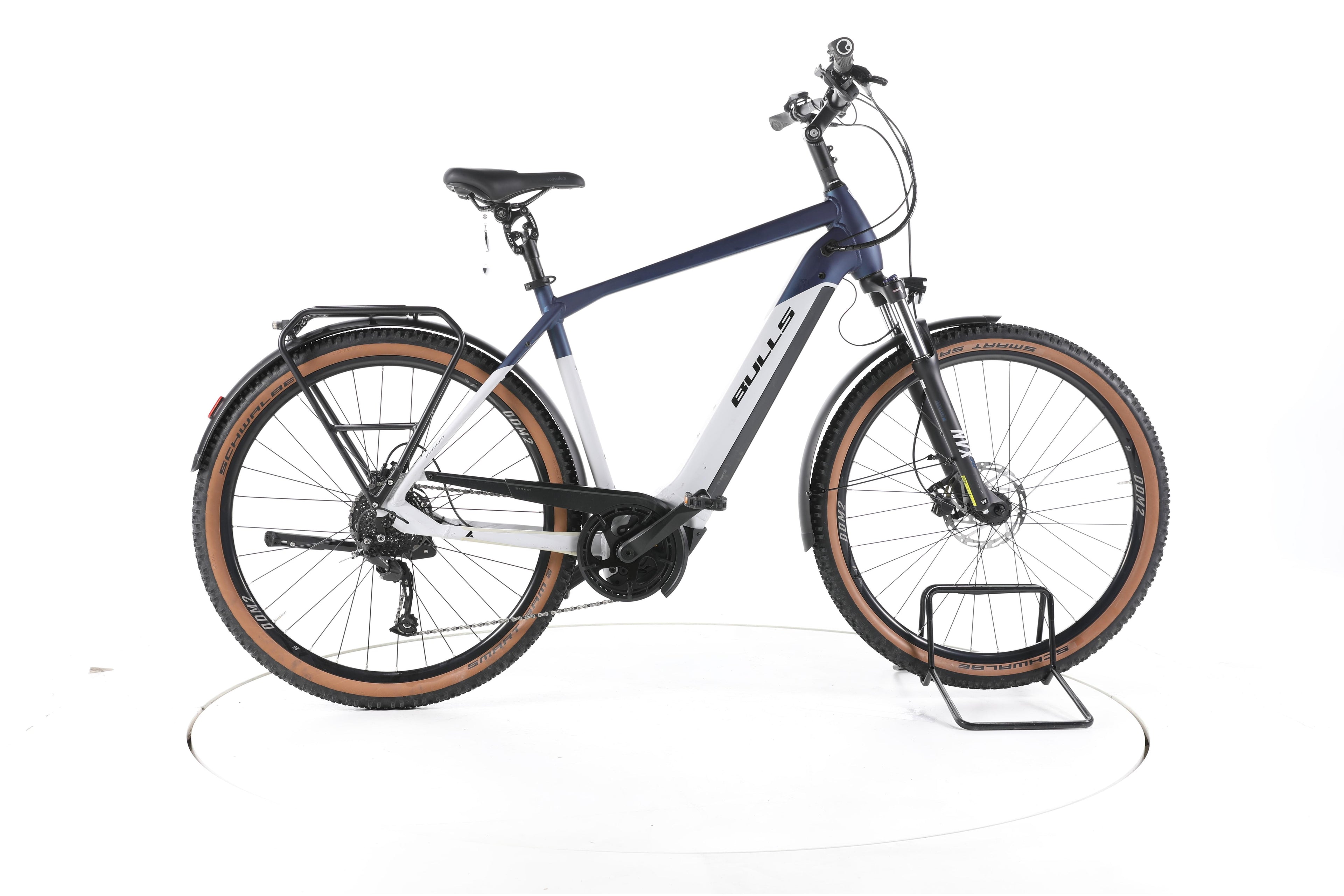 Bulls Cross EVO Trekking E-Bike - Image 1
