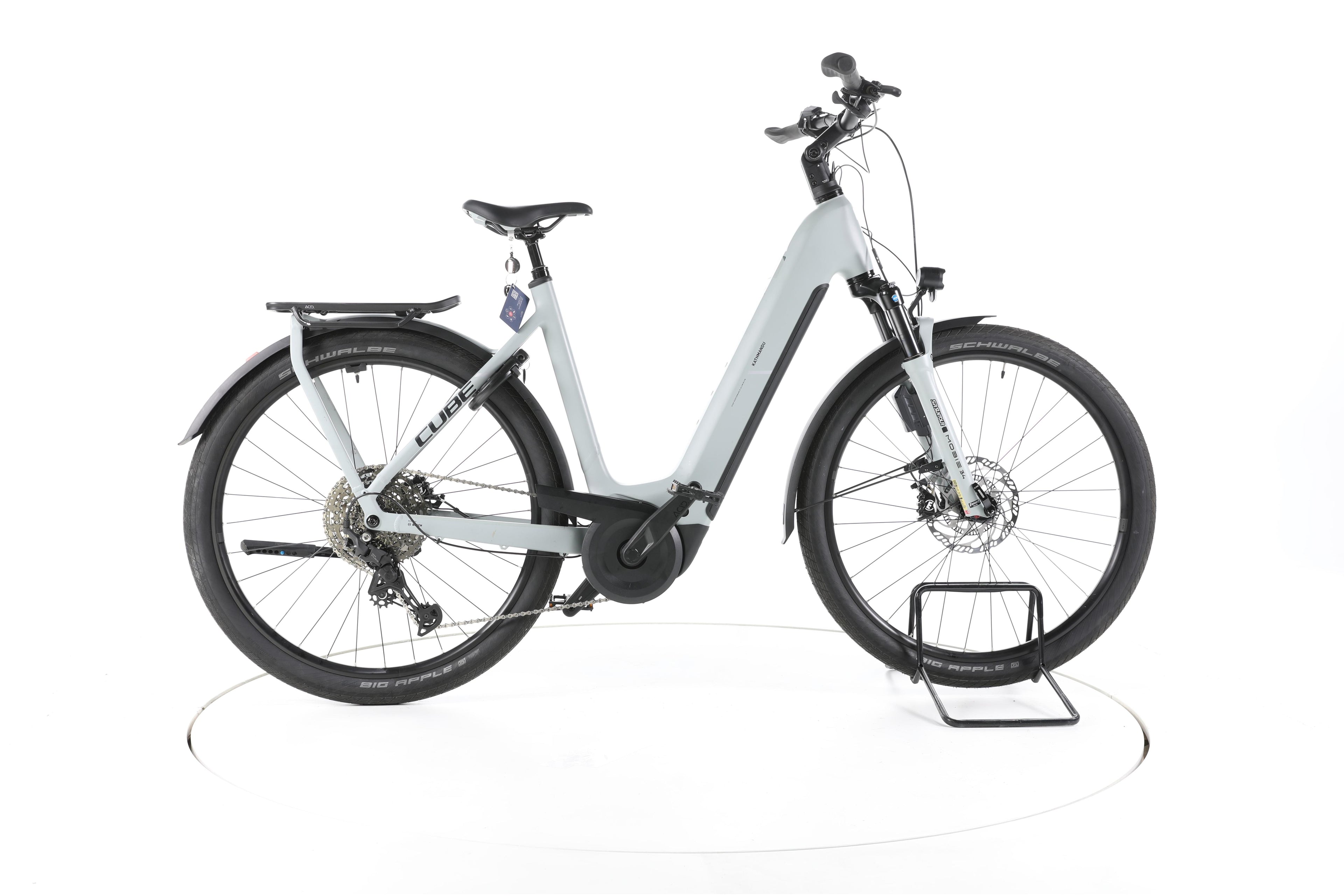 Cube Kathmandu Hybrid Ex Trekking E-Bike Tiefeinsteiger 2024 - Image 1