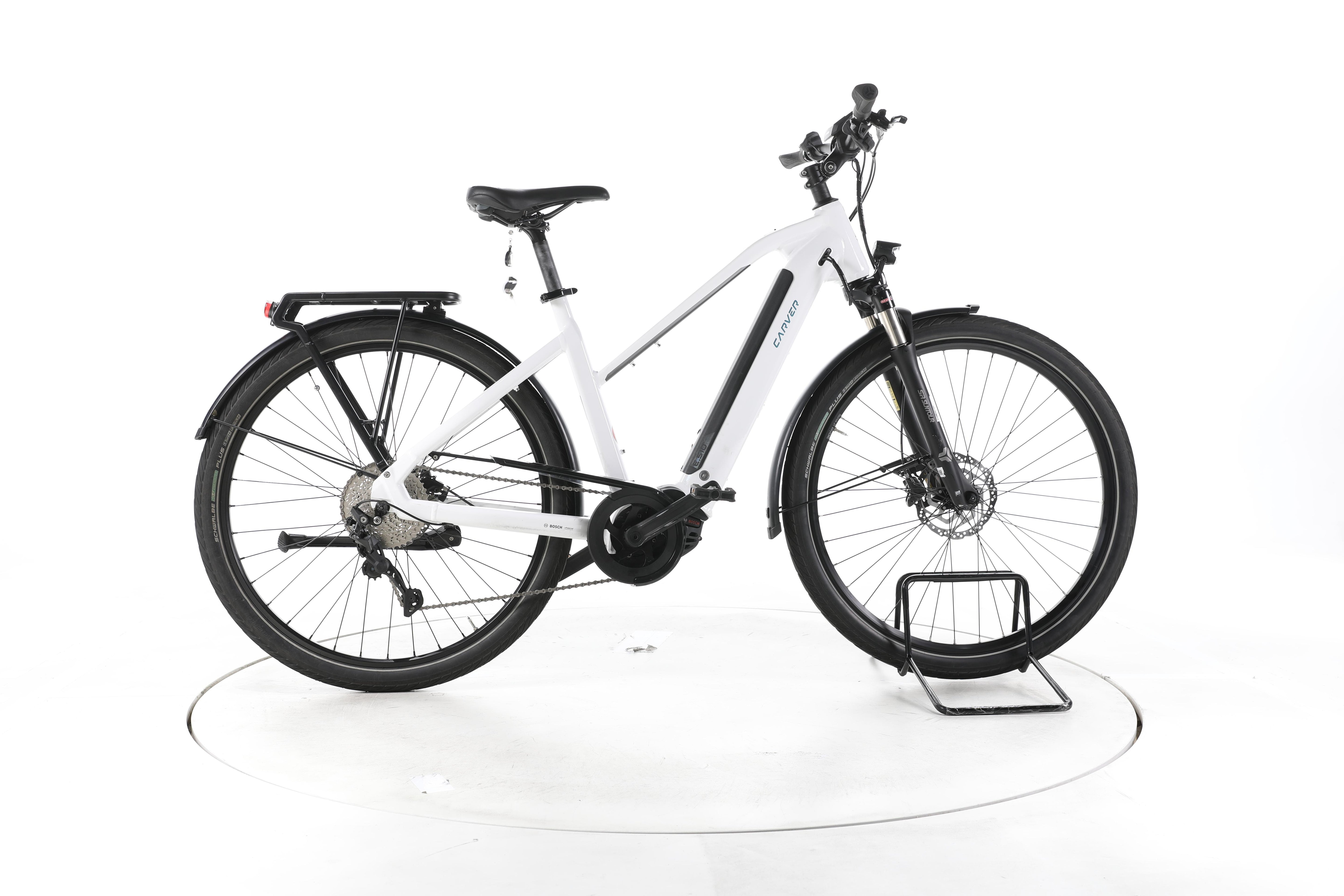 Carver Route E.510 Trekking E-Bike - Image 1