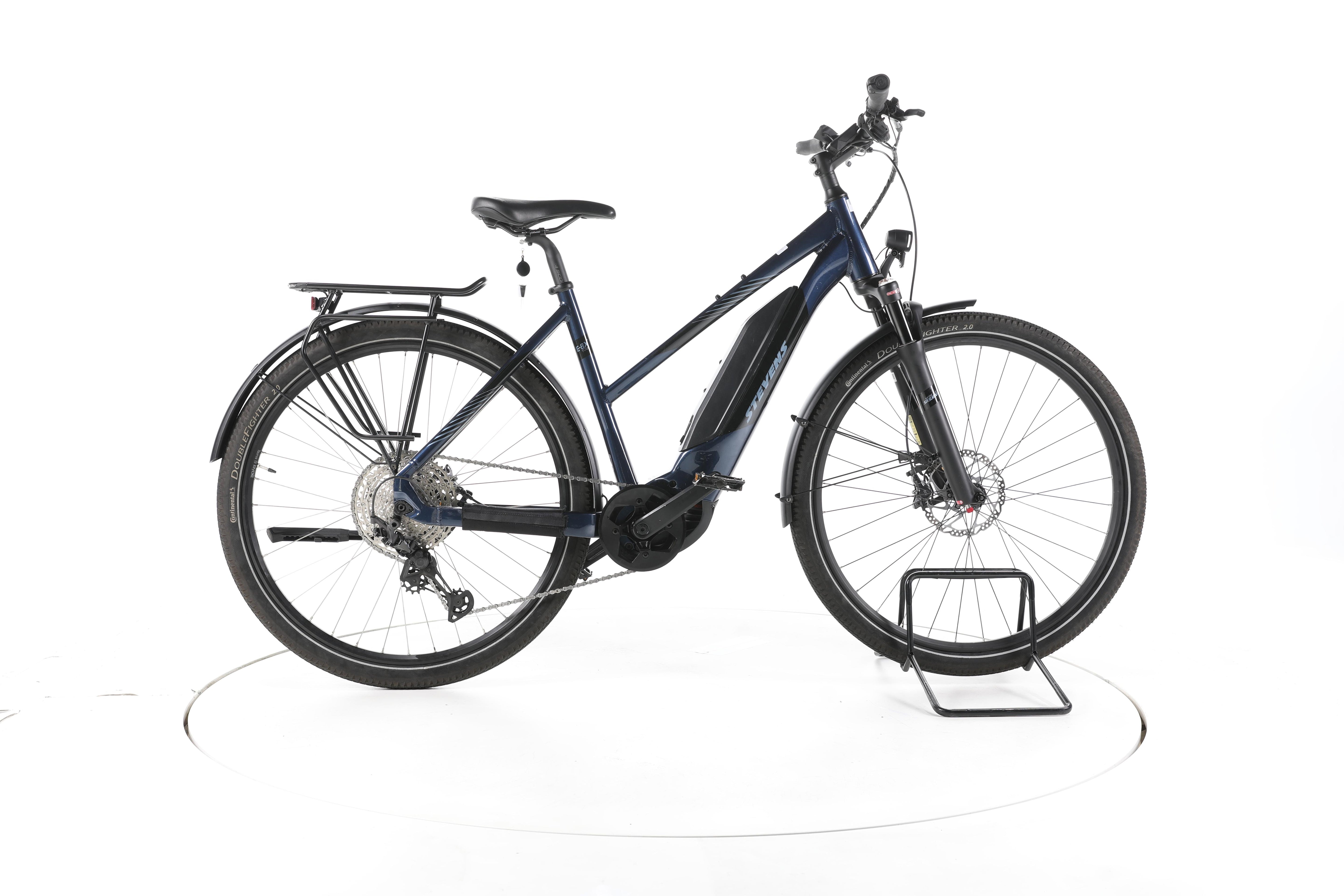 Stevens E-8X Trekking E-Bike - Image 1