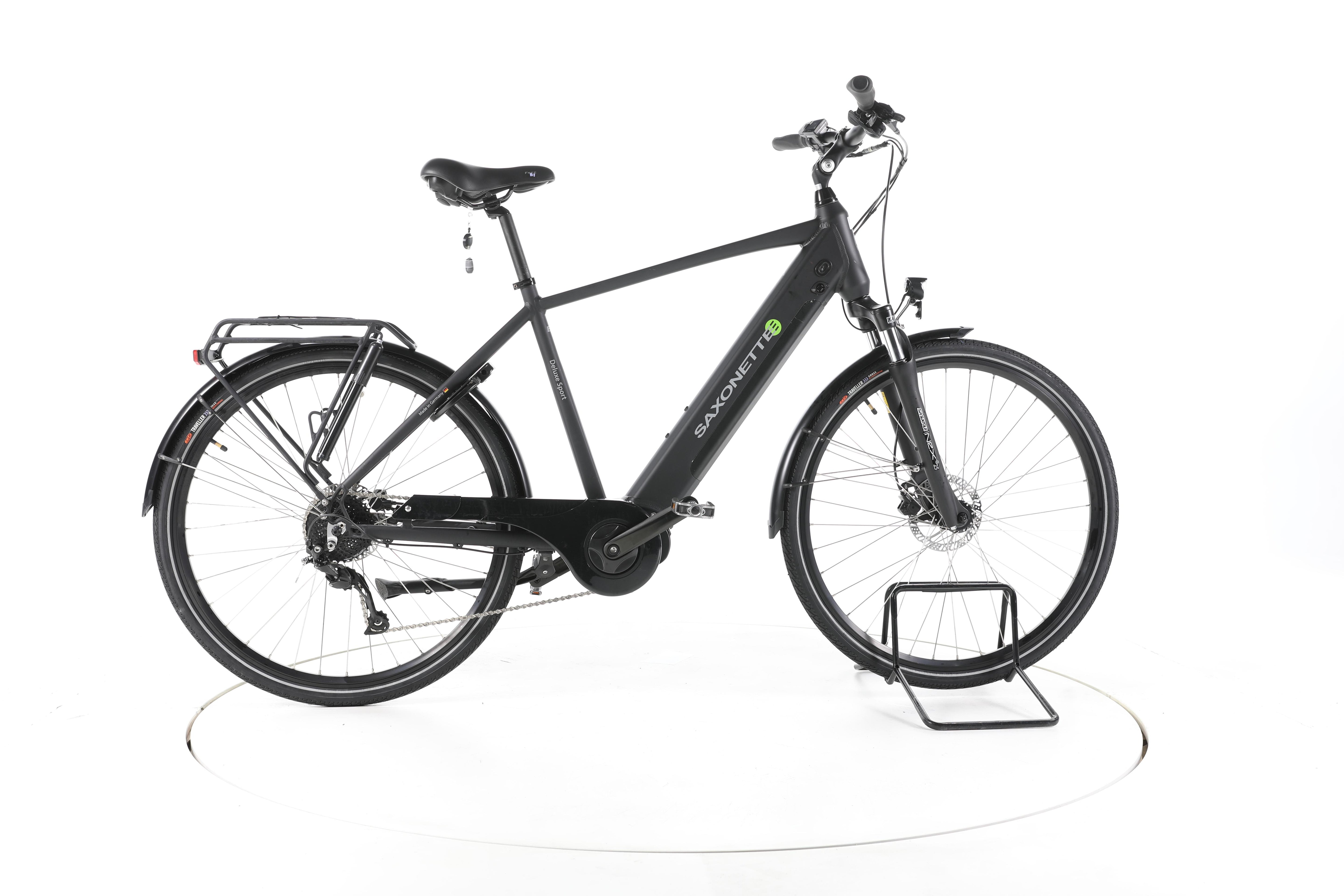 Saxonette Deluxe Sport Trekking E-Bike - Image 1
