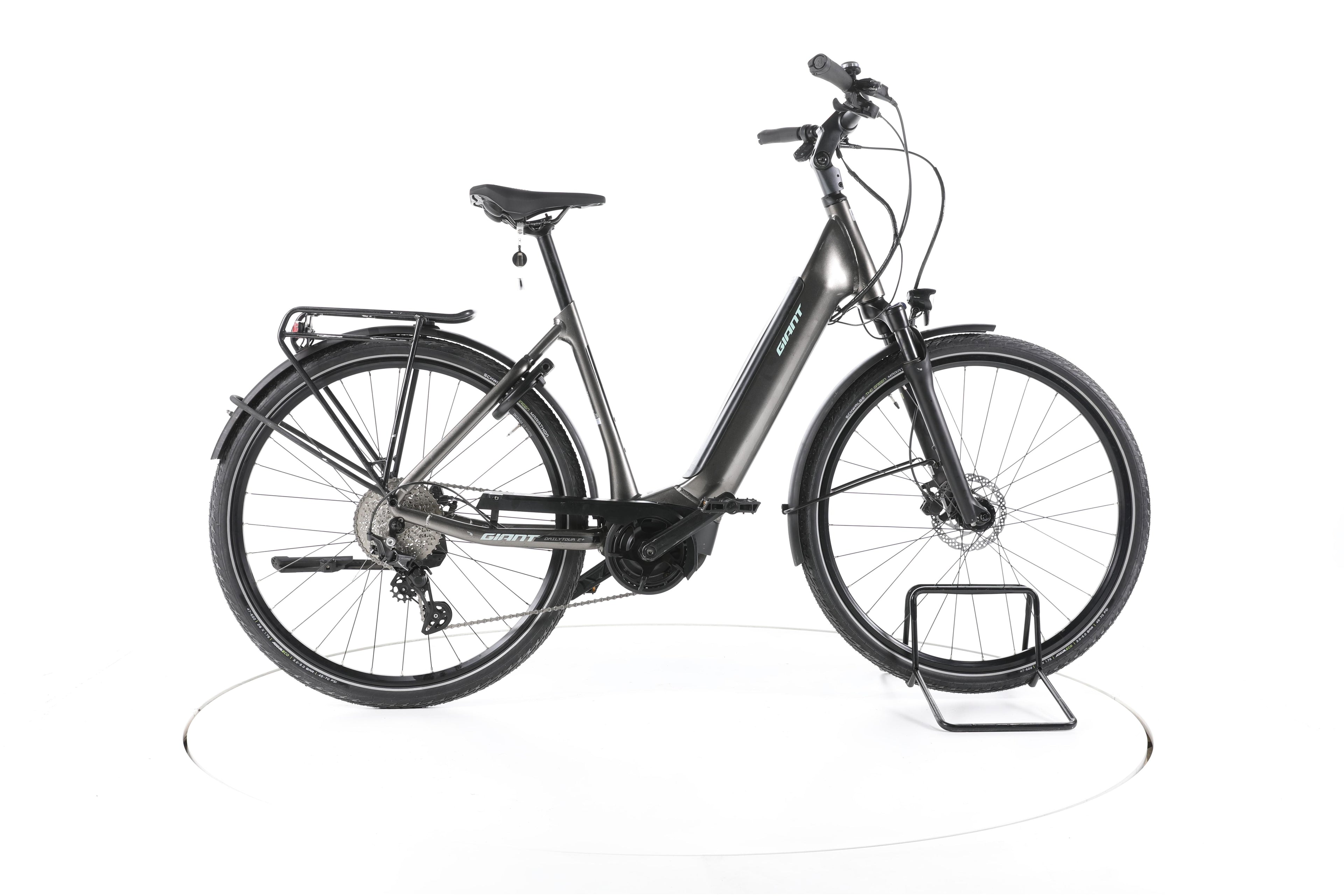 Giant DailyTour E+ 2 D Trekking E-Bike Tiefeinsteiger - Image 1