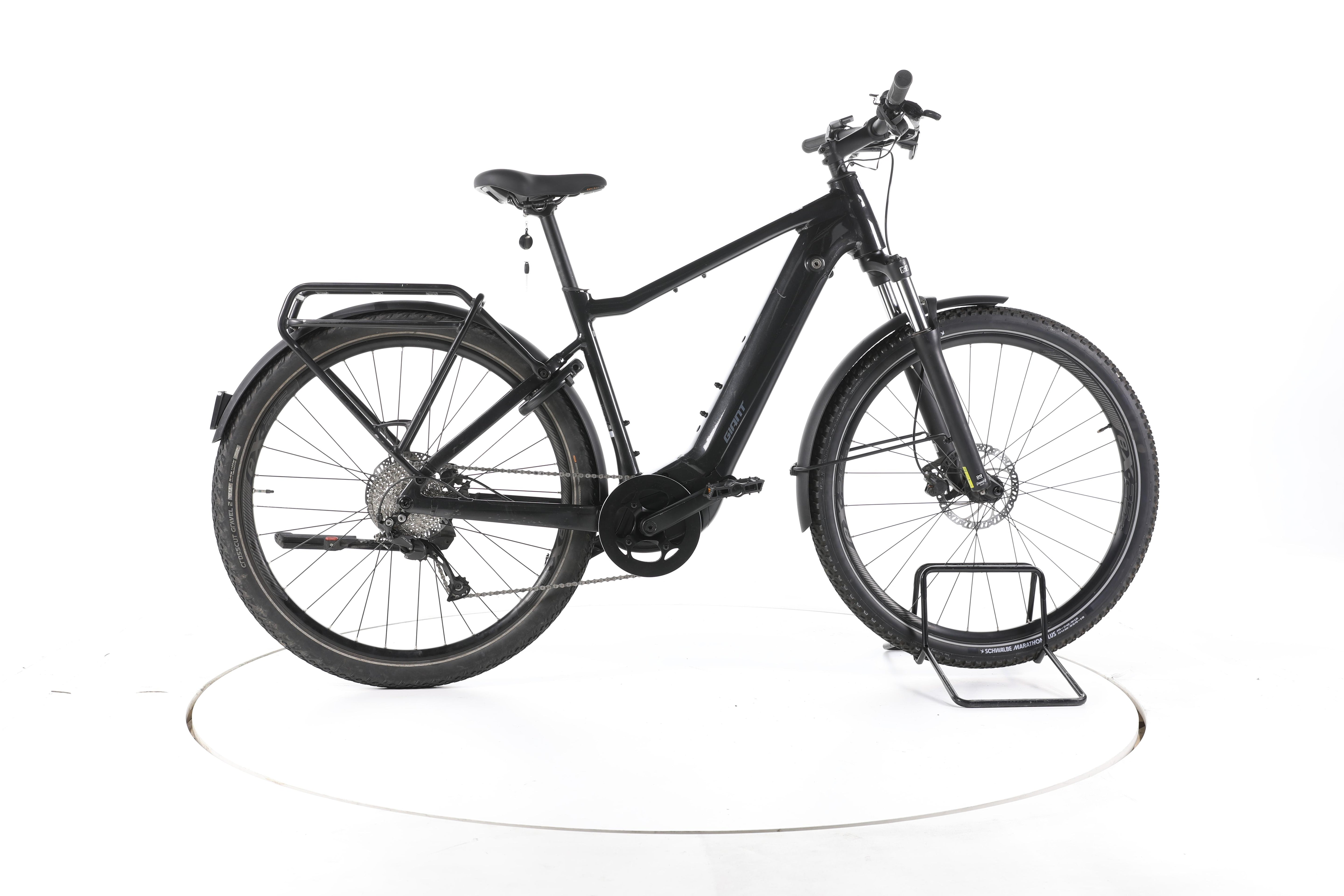 Giant Explore E+2 Trekking E-Bike - Image 1