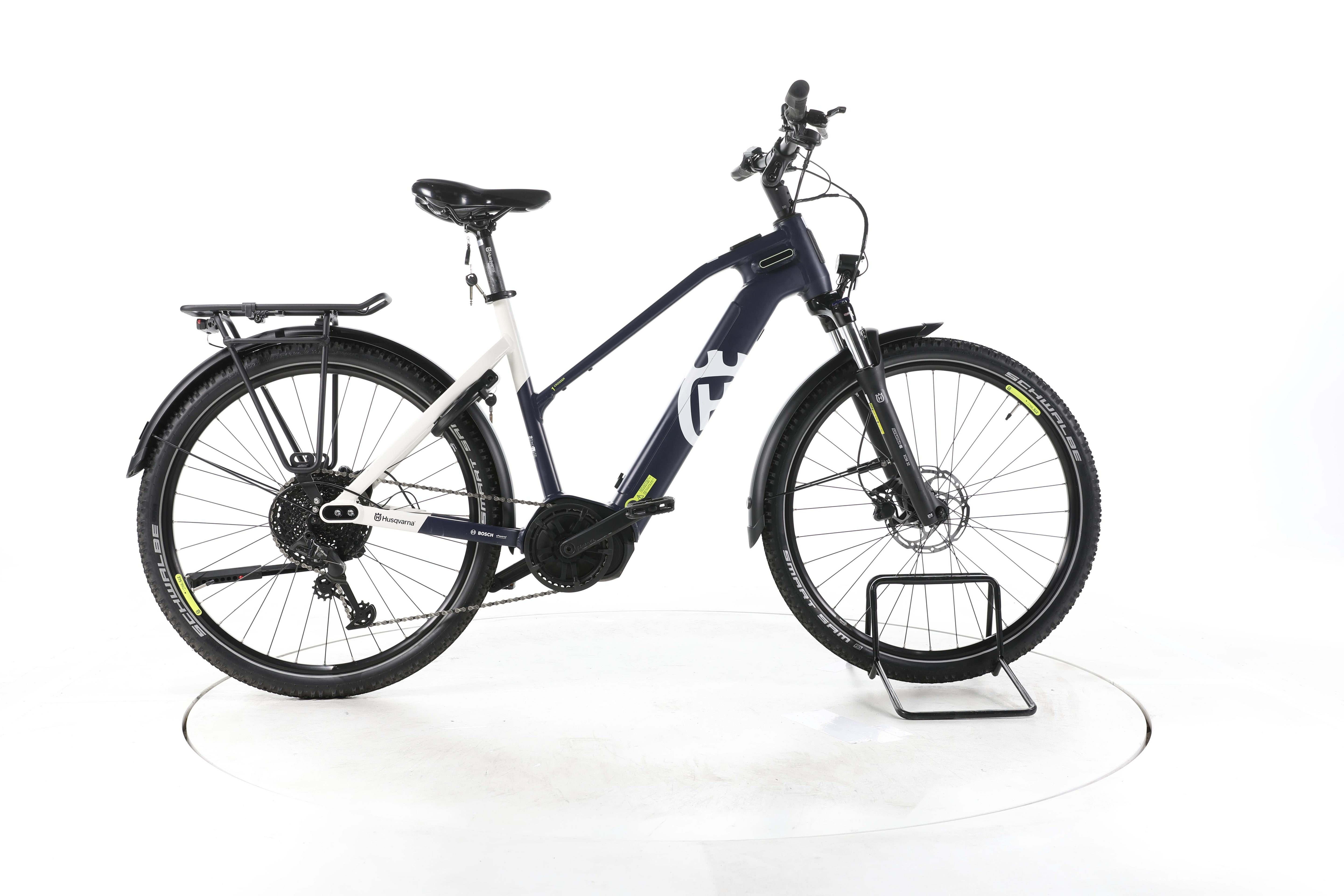 Husqvarna E-Bicycles Crosser C1 Trekking E-Bike - Image 1
