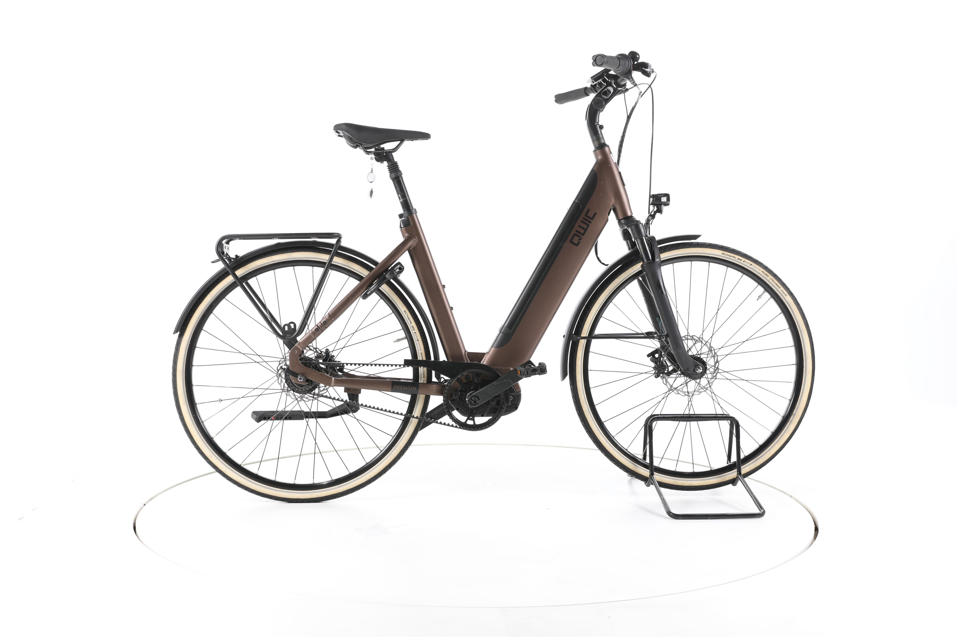 QWIC Premium i MN7+ City E-Bike Tiefeinsteiger - Image 1