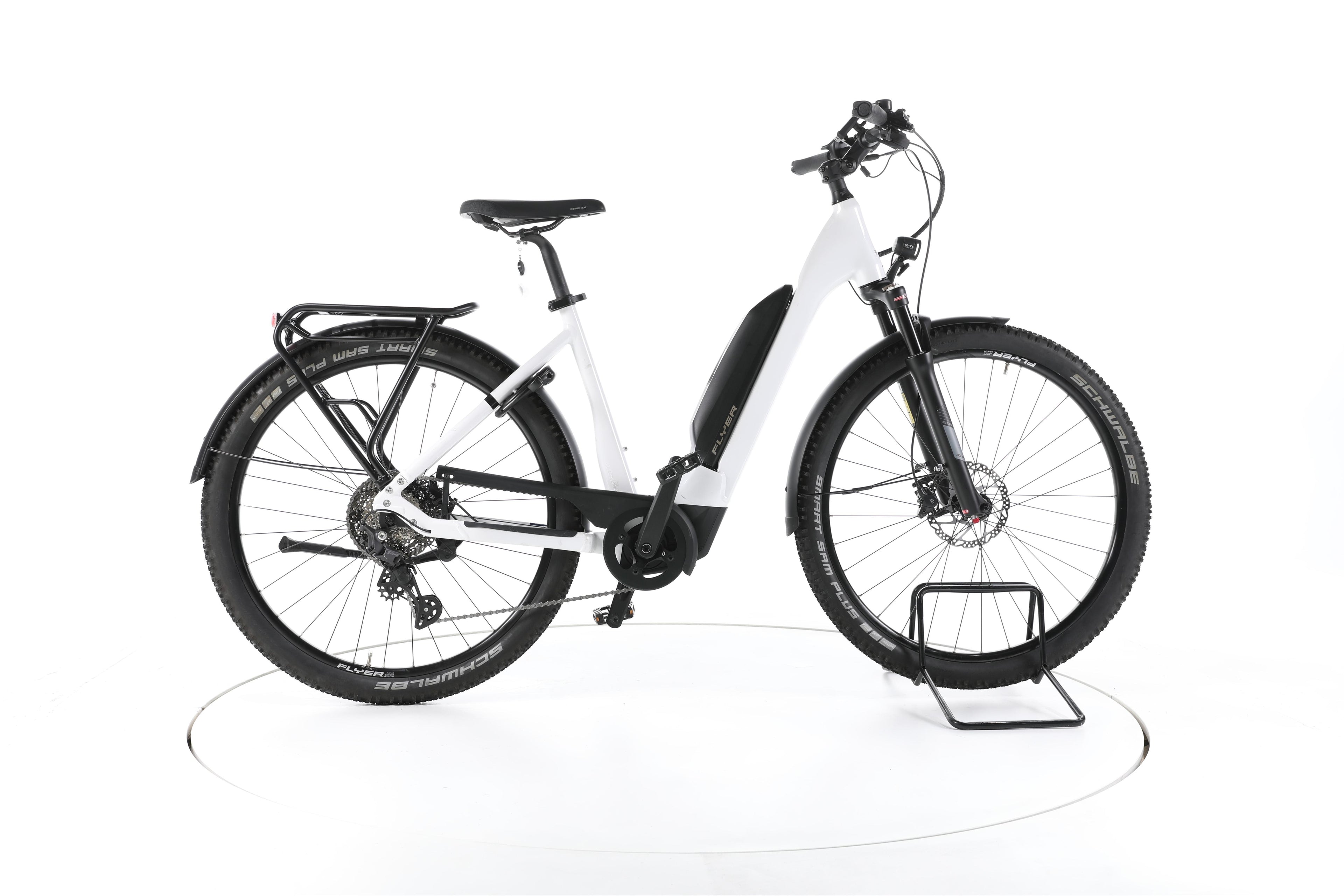 FLYER Upstreet5 7.10 Trekking E-Bike Tiefeinsteiger - Image 1