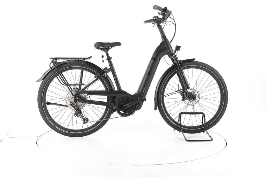 Pegasus Strong Evo 12 Lite Trekking E-Bike Tiefeinsteiger - Image 1