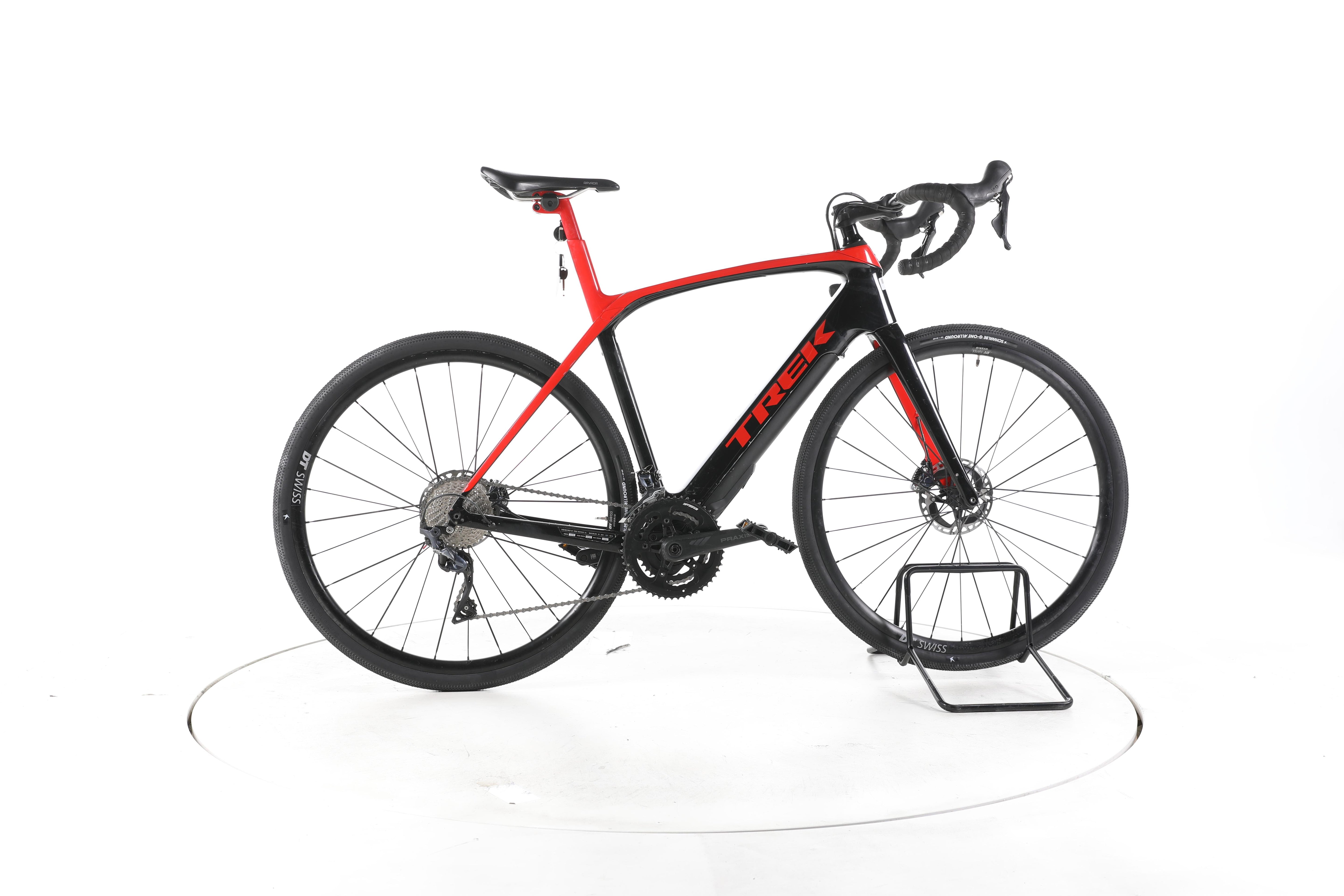 Trek Domane+ LT E-Gravel & Rennrad Carbon - Image 1