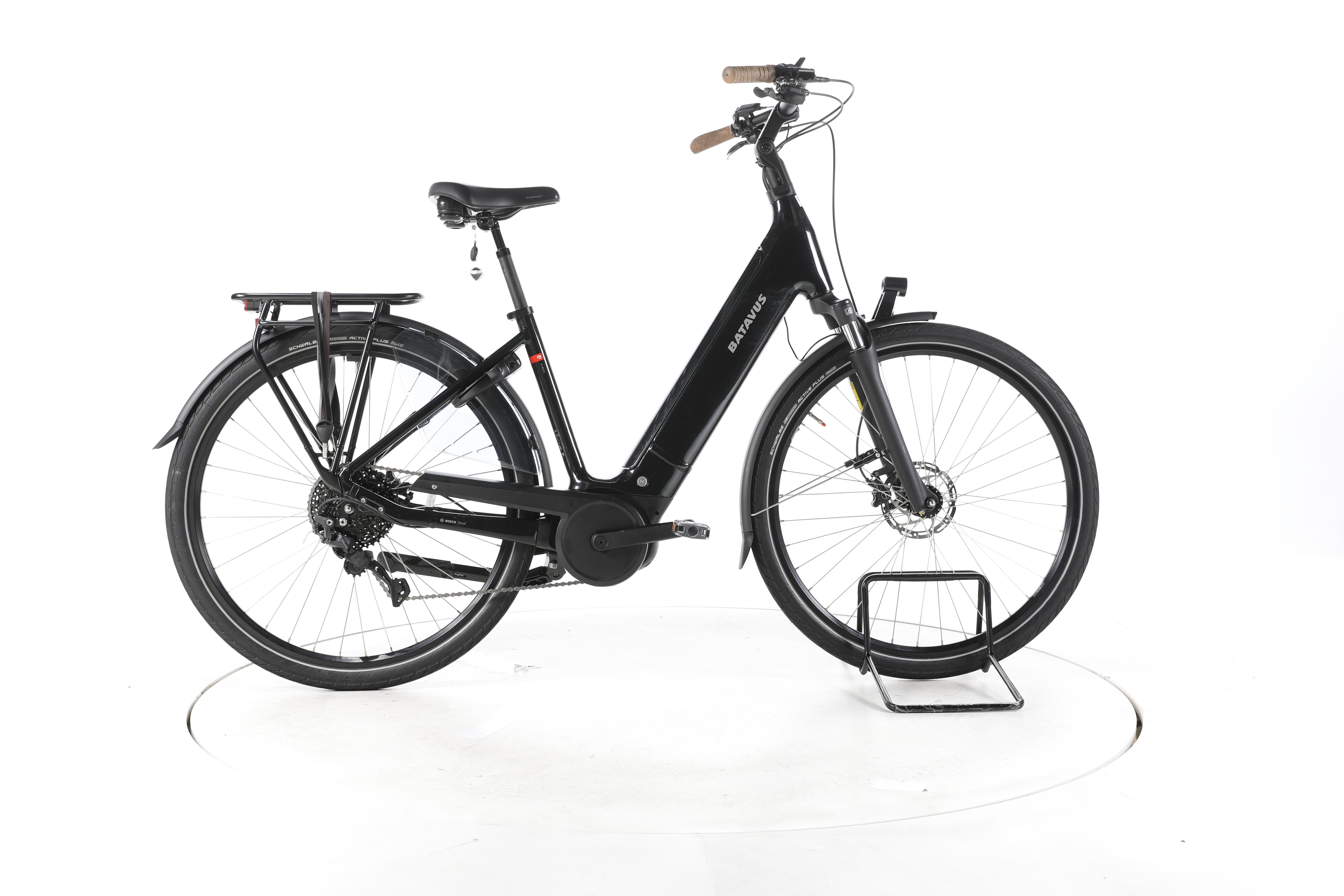Batavus Finez E-go Power Sports Trekking E-Bike Tiefeinsteiger 2024 - Image 1