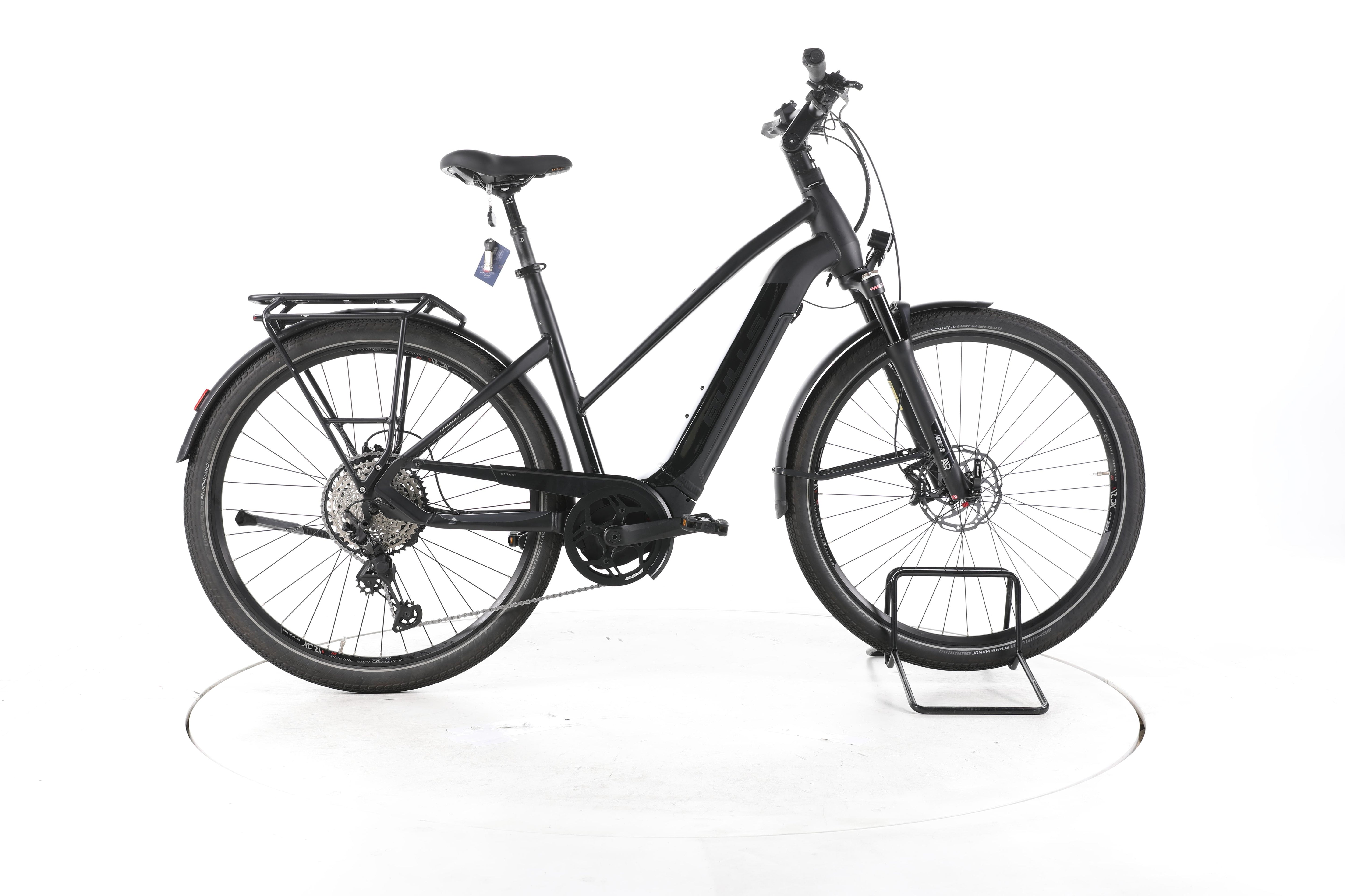 Bulls Lacuba Evo 12 Trekking E-Bike - Image 1