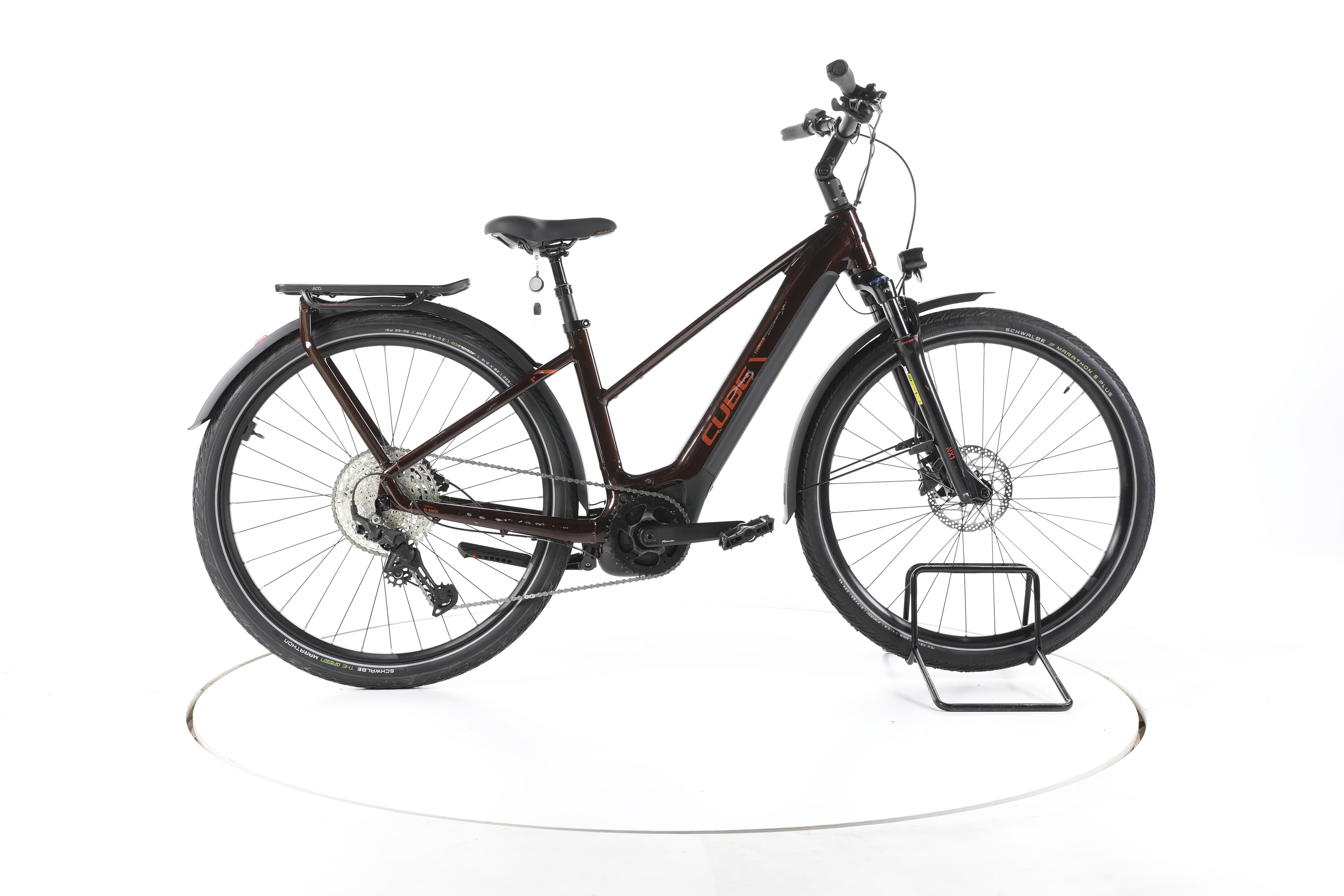 Cube Touring Hybrid Pro Trekking E-Bike 2025 - Image 1